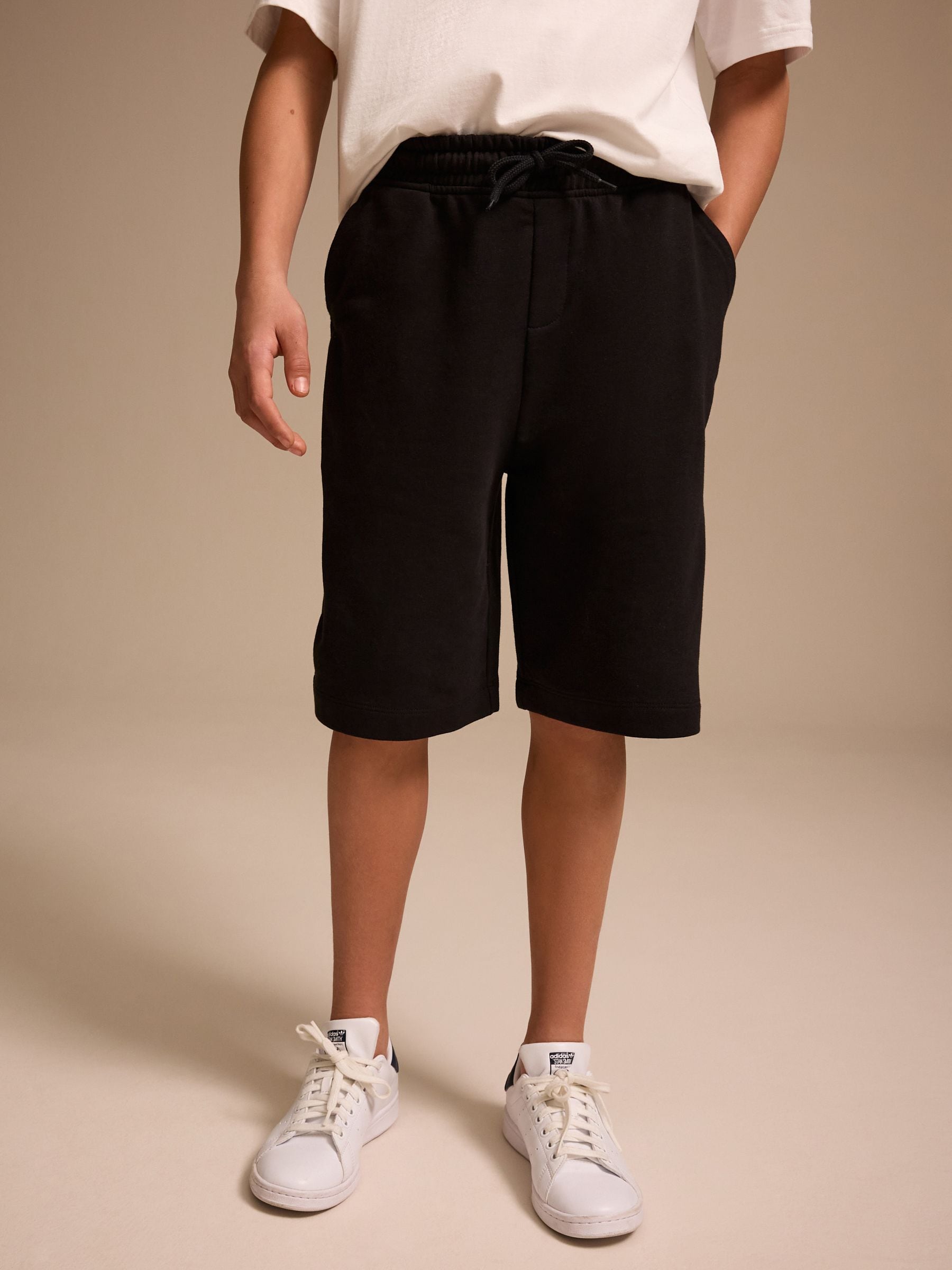 Dsiney Kidz - Black Loose Fit Basic Shorts (3-16yrs) image 1