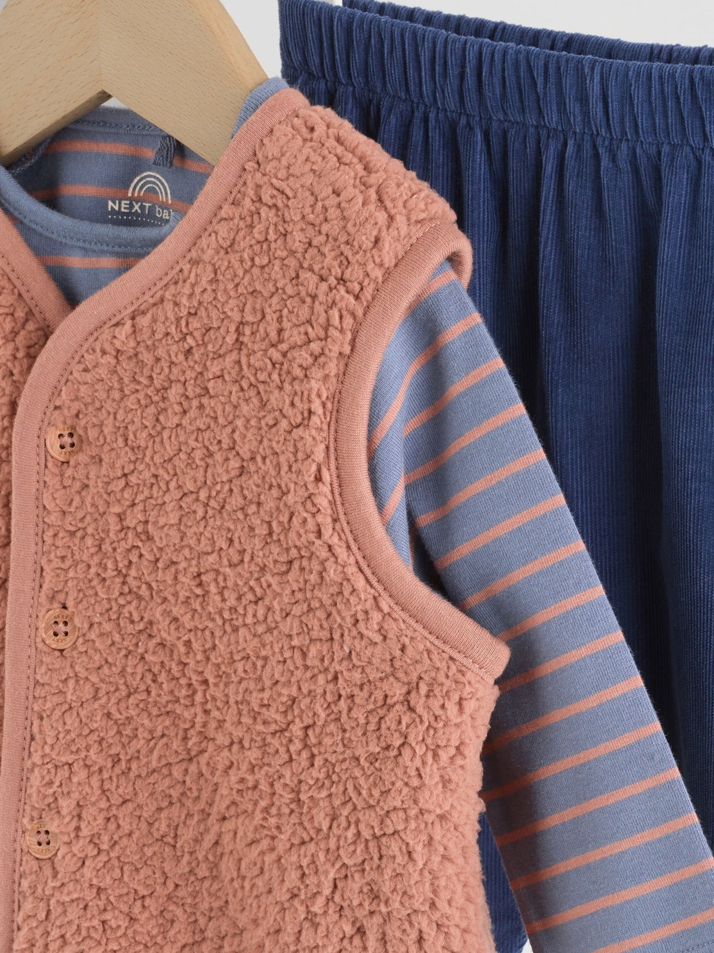 Blue/Brown Bear Hugs Slogan Borg Baby Gilet Top and Leggings Set (0mths-2yrs) image 7