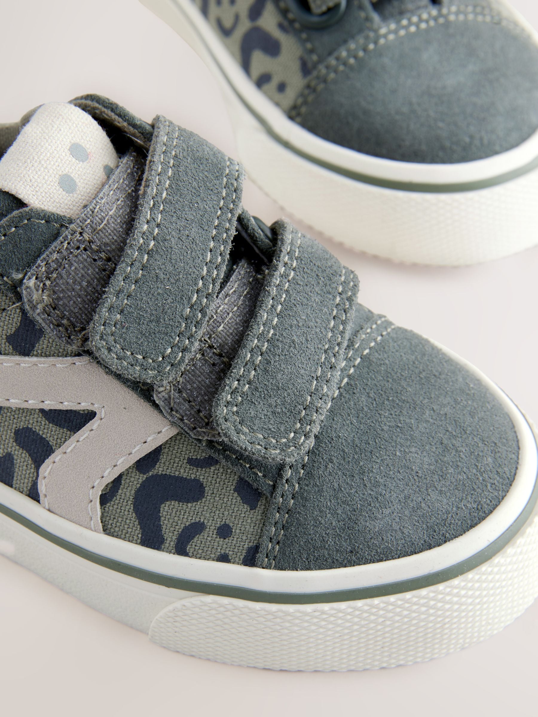 Khaki Green Wide Fit (G) Touch Fastening Trainers image 7