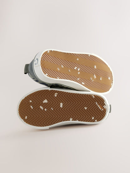 Khaki Green Wide Fit (G) Touch Fastening Trainers image 9