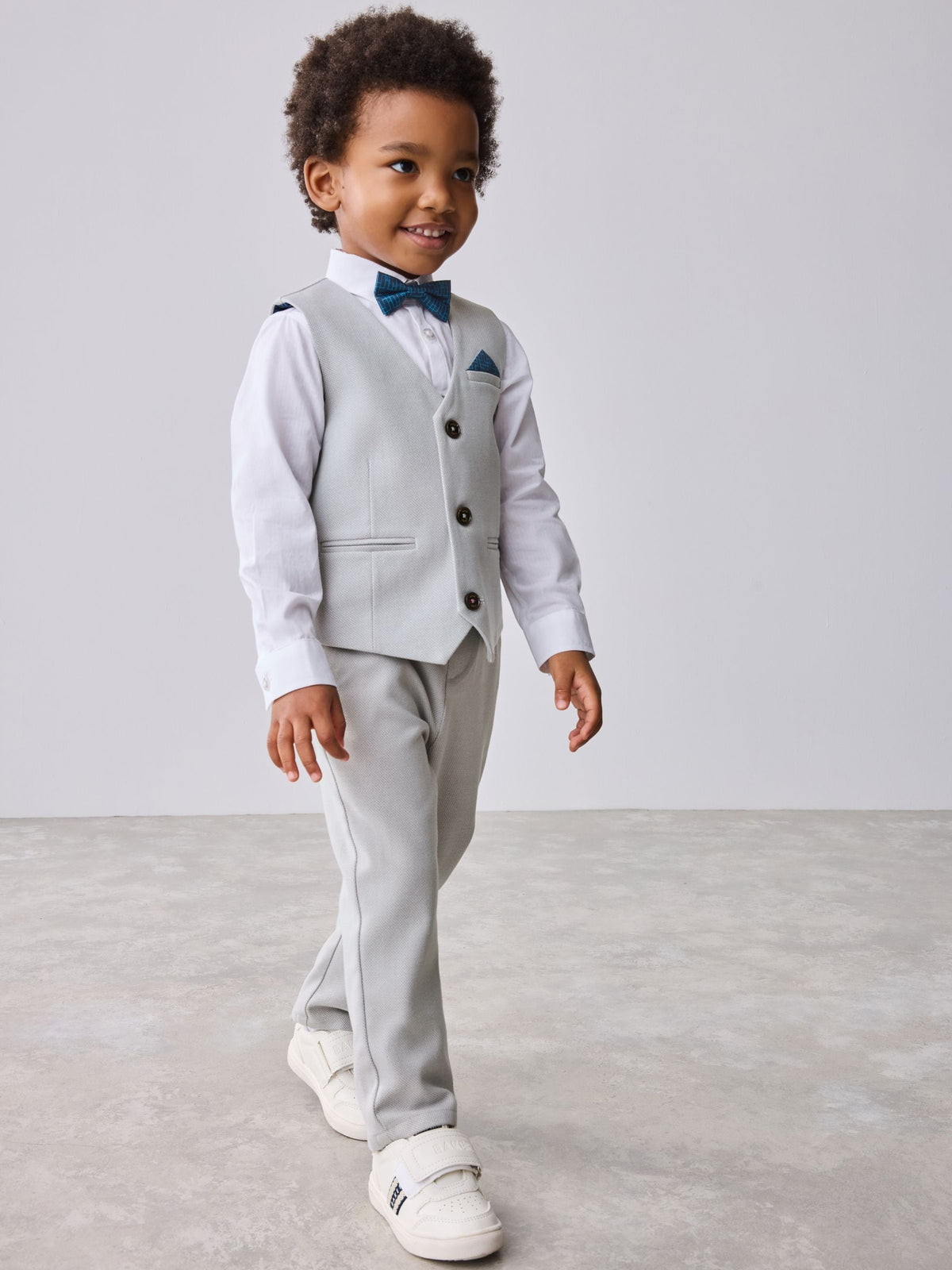 Baker by Ted Baker Waistcoat Shirt And Trousers Set - image 4