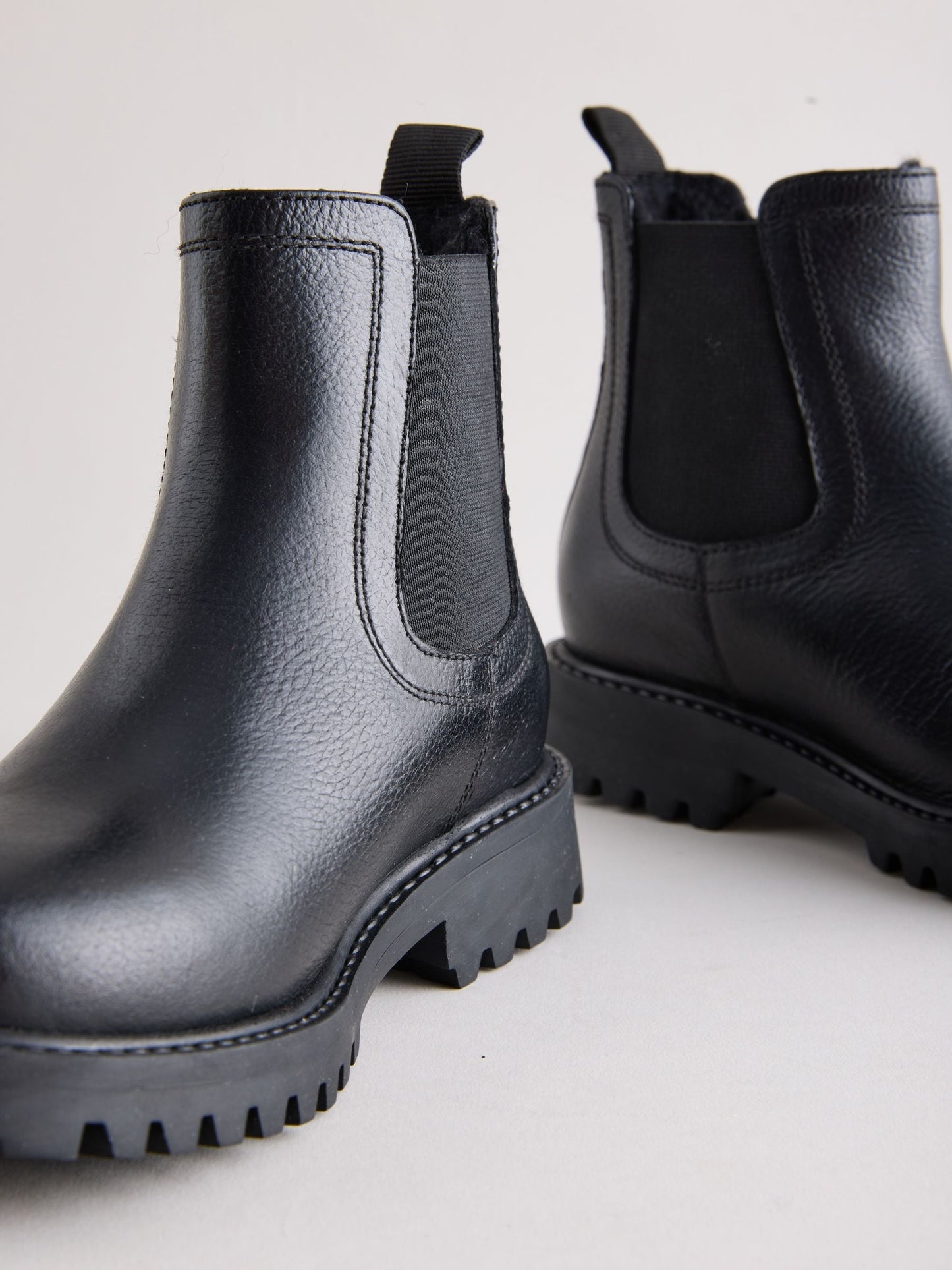 Black Standard Fit (F) Leather Warm Lined Chelsea Boots image 3