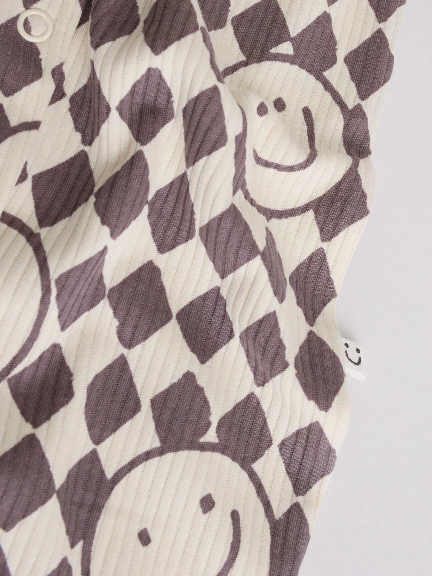 Monochrome Baby Sleepsuits 4 Pack (0mths-3yrs) image 4