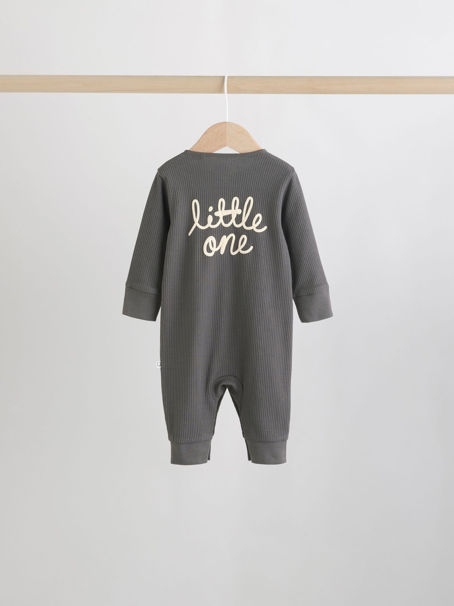 Monochrome Baby Sleepsuits 4 Pack (0mths-3yrs) image 4