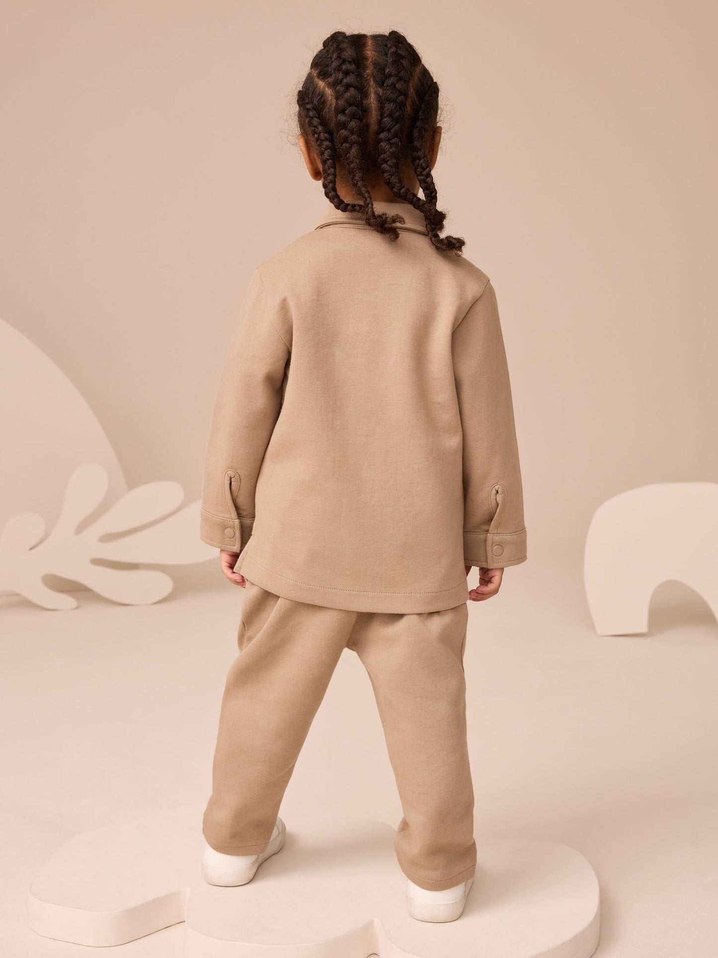 Tan Brown T-Shirt And Joggers 3 Piece Set (3mths-7yrs) image 3