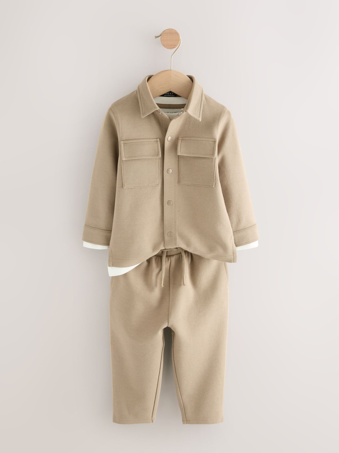 Tan Brown T-Shirt And Joggers 3 Piece Set (3mths-7yrs) image 7