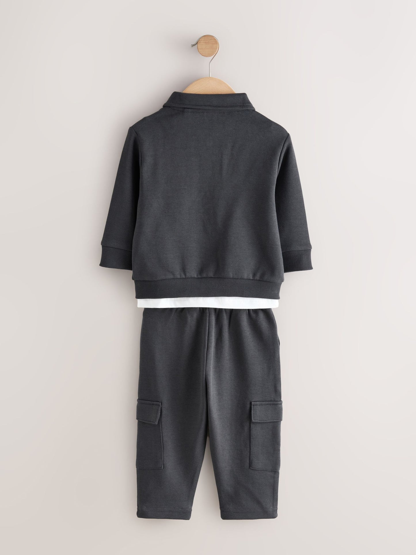 Charcoal Grey T-Shirt And Joggers 3 Piece Set (3mths-7yrs) image 6