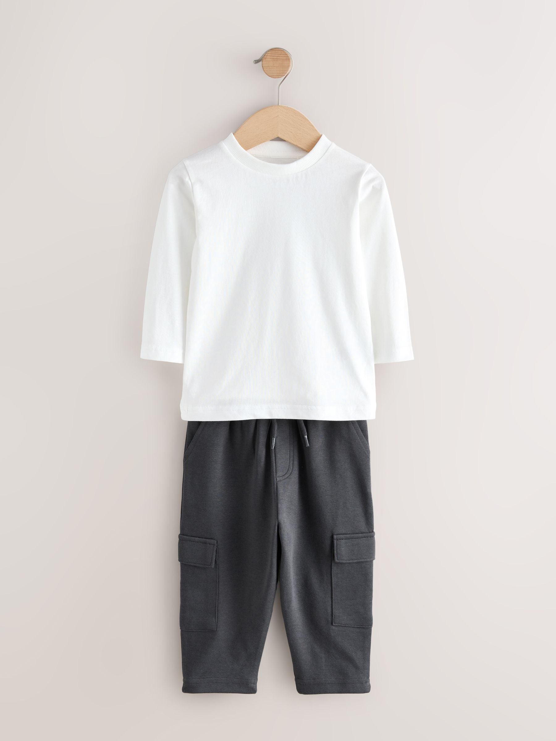Charcoal Grey T-Shirt And Joggers 3 Piece Set (3mths-7yrs) image 7