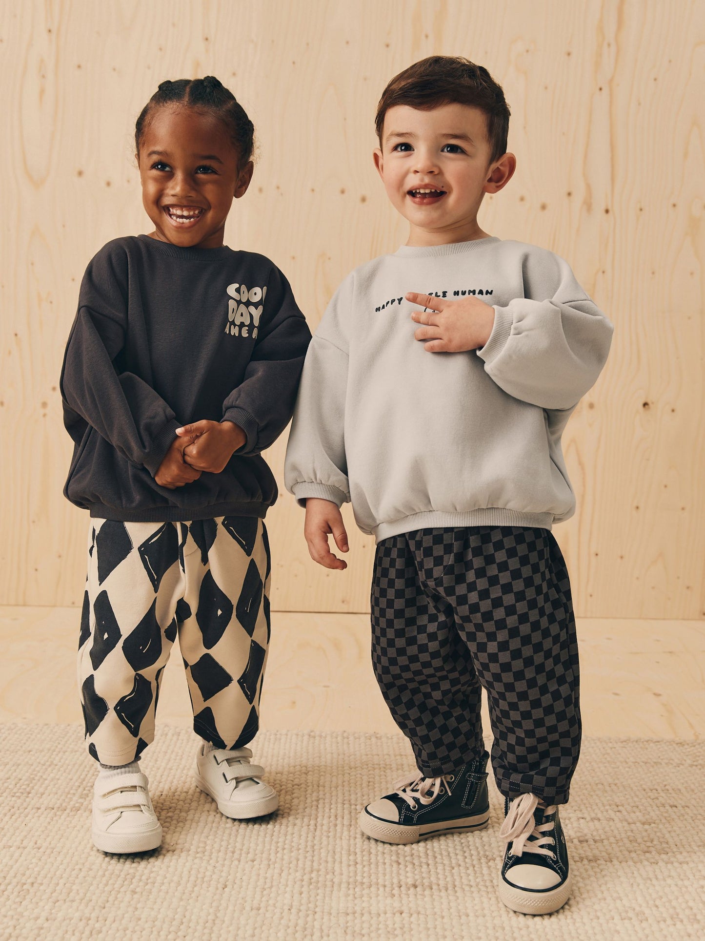 Black/White Printed 2 Pack Sweatshirt And Stripe Joggers Set (3mths-7yrs) image 6