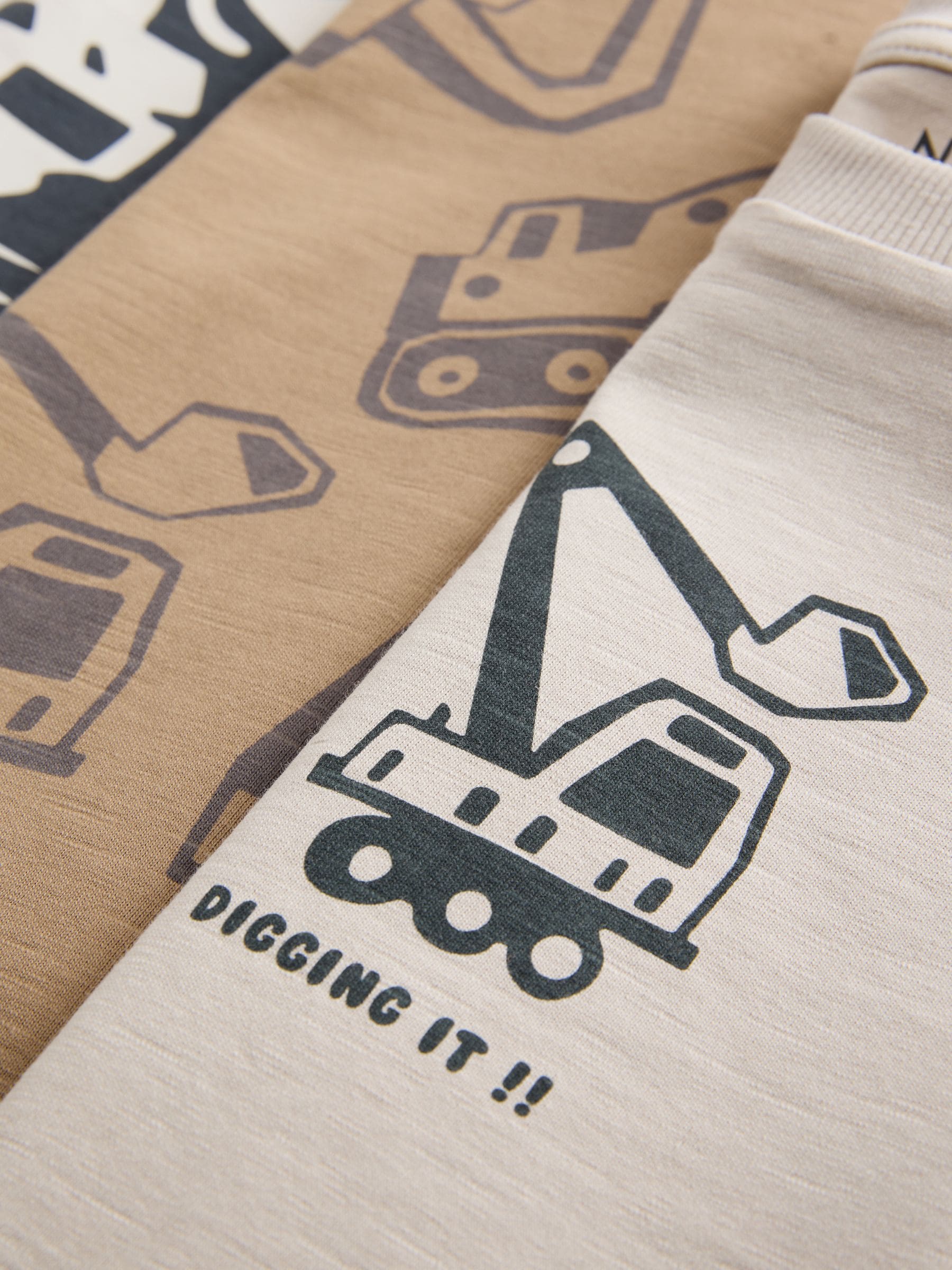 Dsiney Kidz - Black/Brown Digger Long Sleeve Graphic Print T-Shirts 3 Pack (3mths-7yrs) image 7