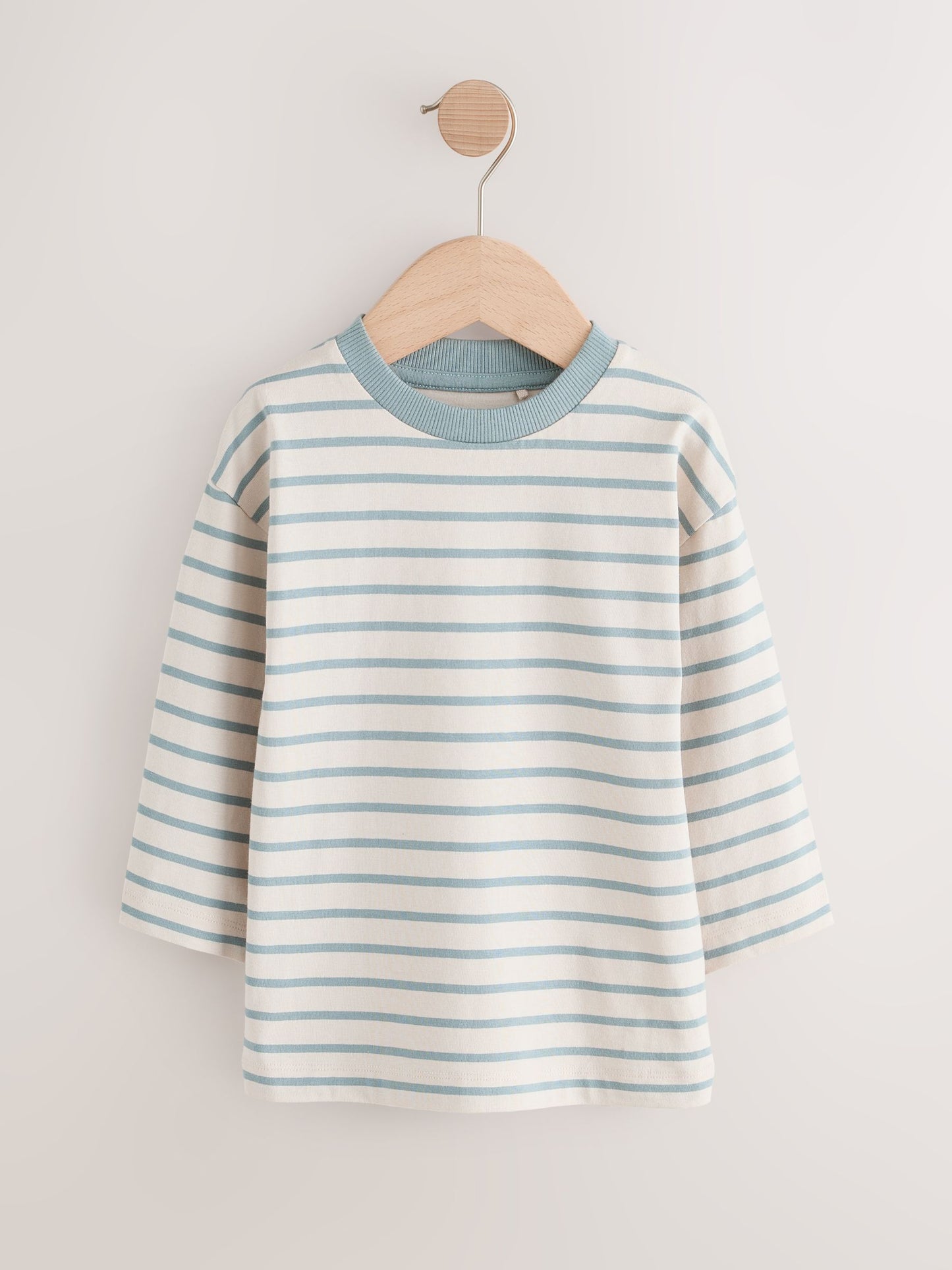 Multi Blue Long Sleeve T-Shirts 5 Pack (3mths-7yrs) image 2