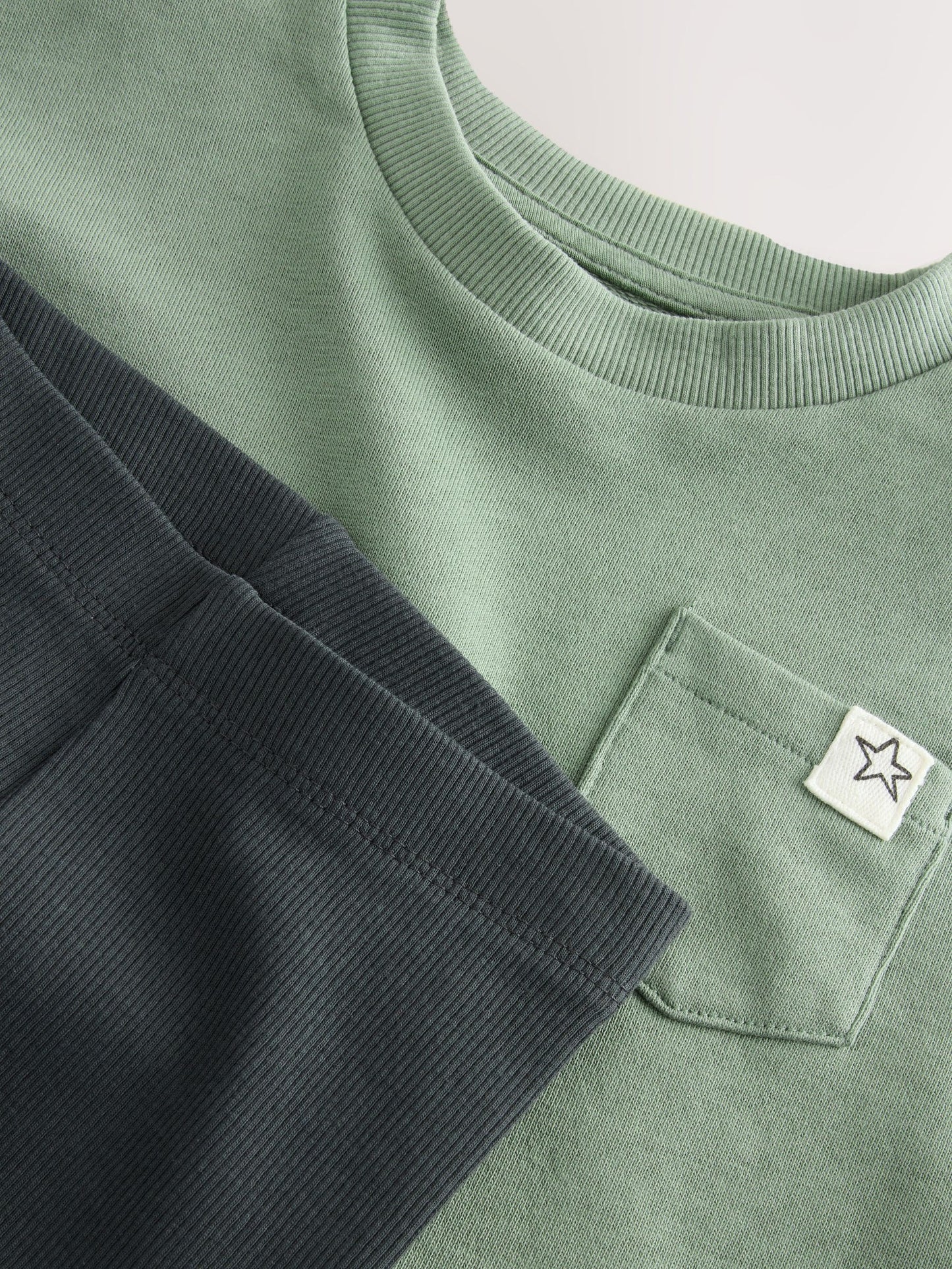 Dsiney Kidz - Sage Green Long Sleeve Top and Leggings Set (3mths-7yrs) image 7