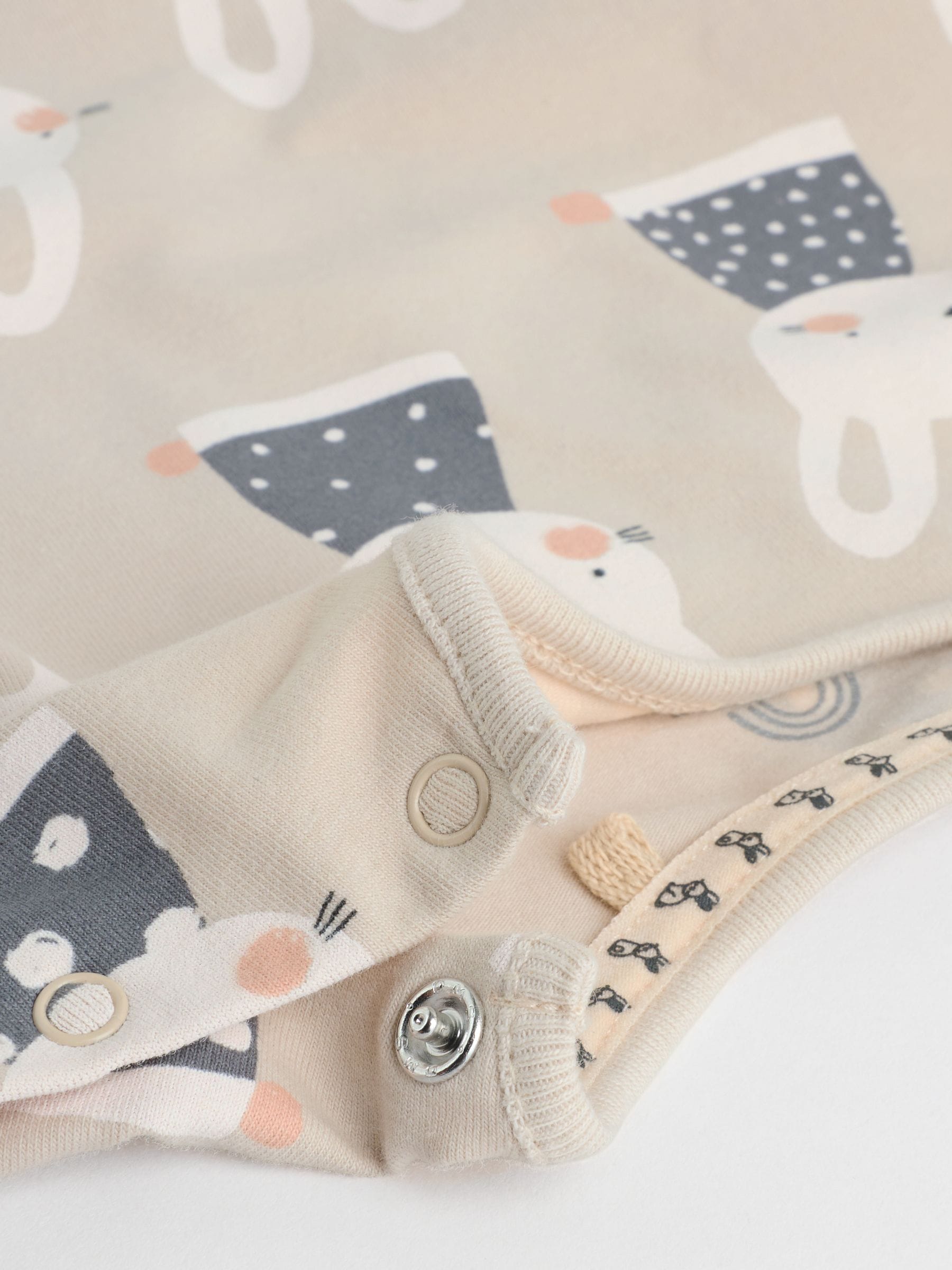 Grey/Cream Character Long Sleeve Top And Leggings Set 6 Piece (0mths-3yrs) image 6