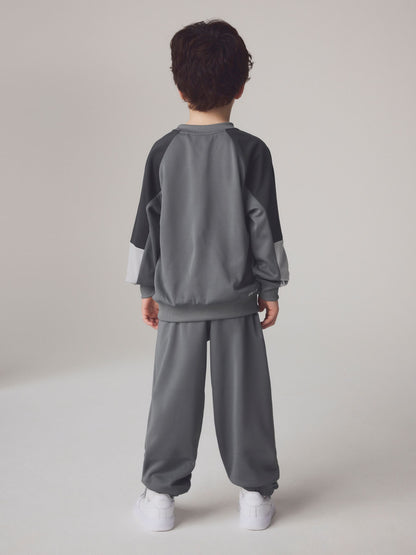 Nike Grey Little Kids Lifestyle Essentials Crew Tracksuit Set image 2