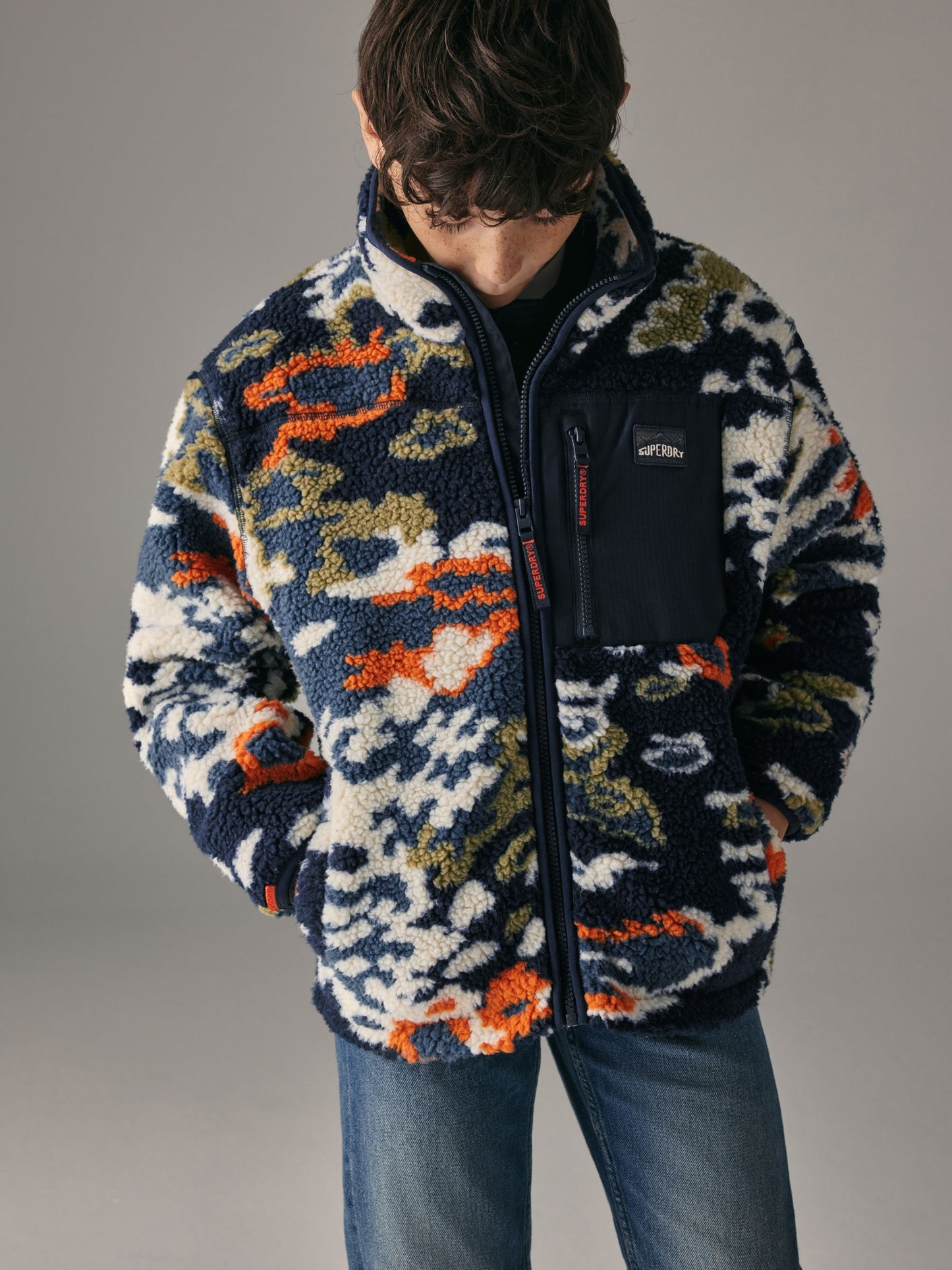 Dsiney Kidz - Superdry Multi Borg Zip Through Jacket image 3