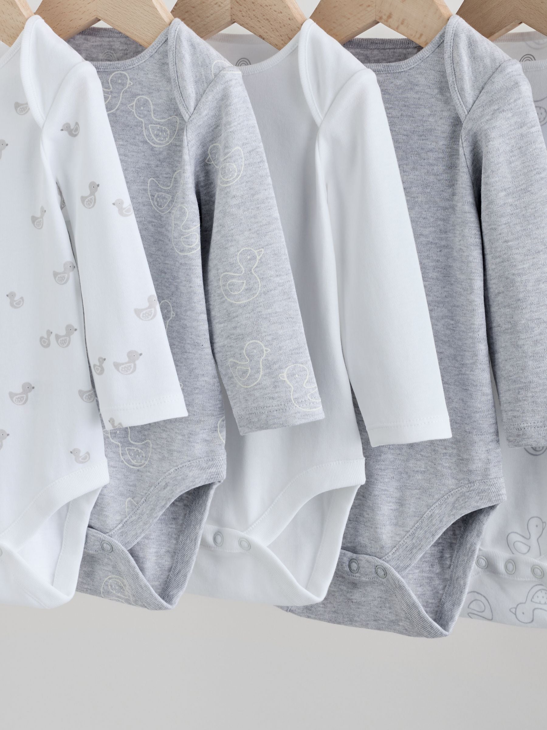 Grey Long Sleeved Baby Bodysuits 5 Pack image 9