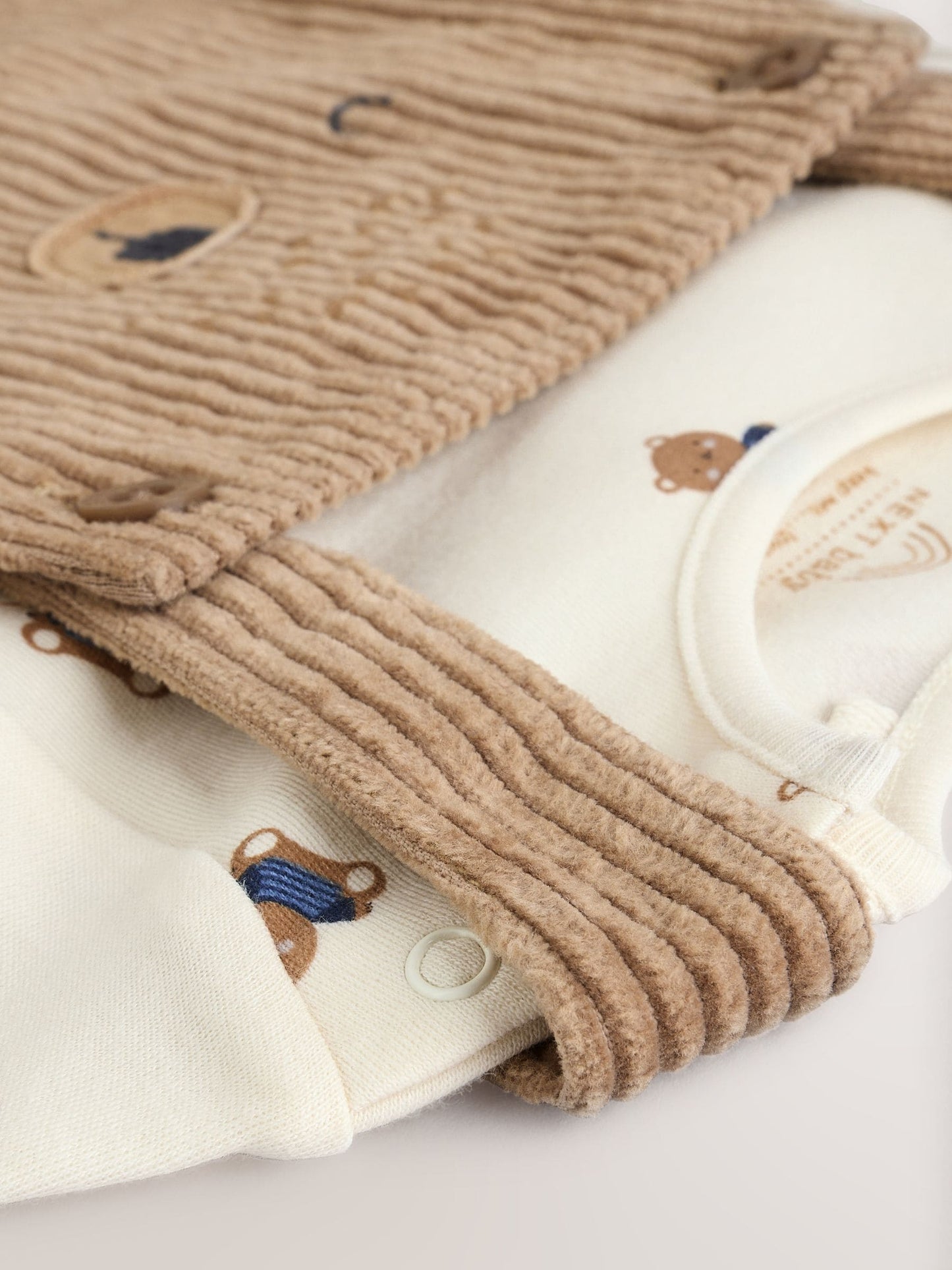 Tan Brown Bear Baby Cord Dungarees and Bodysuit Set (0mths-2yrs)