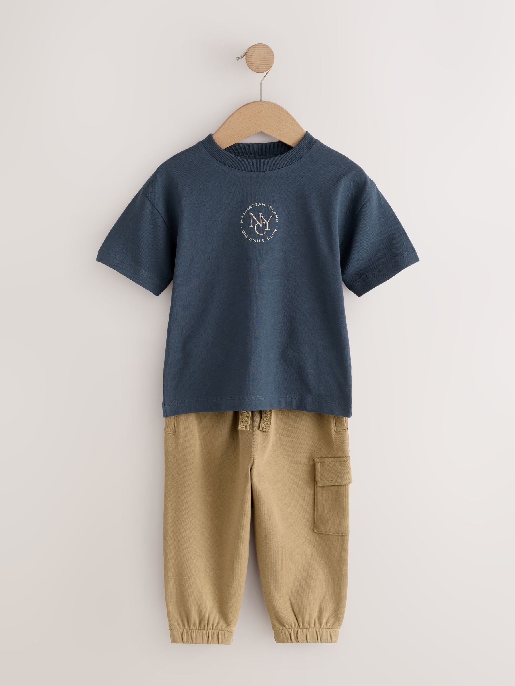Navy/Tan Short Sleeve T-Shirt and Utility Joggers Set (3mths-7yrs) image 1