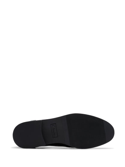 Dsiney Kidz - Clarks Black Patent Wide Fit (G) Older Girls Tapa Pure Leather Brogues image 6