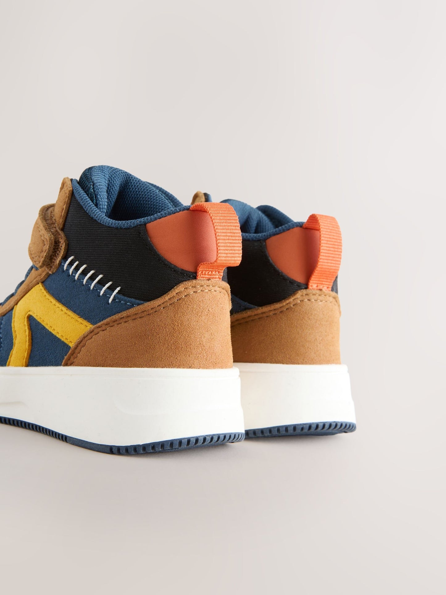 Navy/Tan Colourblock Touch Fastening Elastic Lace Hi Top Trainers image 6