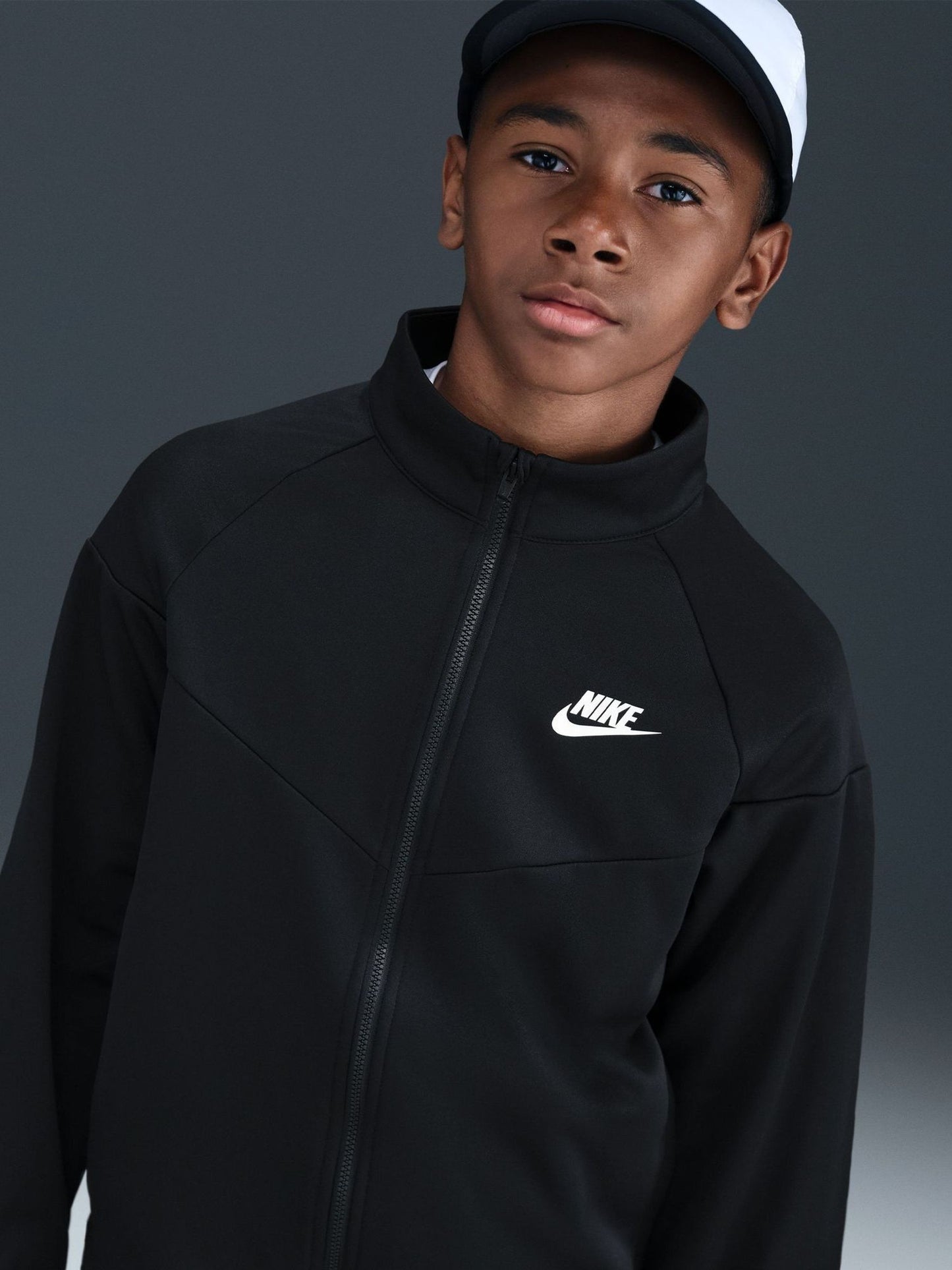 Dsiney Kidz - Nike Black Dri-Fit Poly Zip Through Tracksuit image 2
