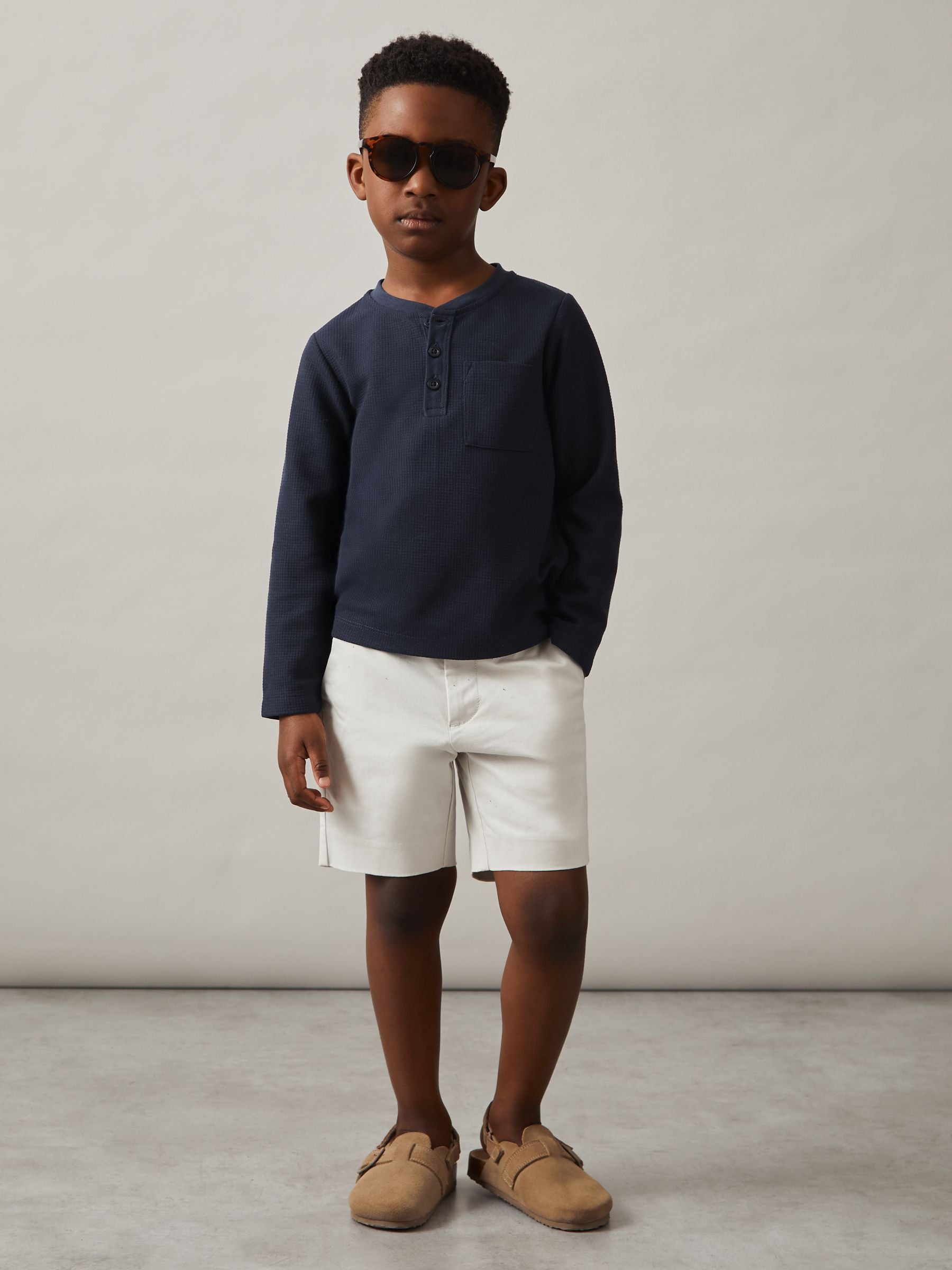 Dsiney Kidz - Reiss Navy David 3-9 yrs Cotton-Blend Waffle Henley T-Shirt image 1
