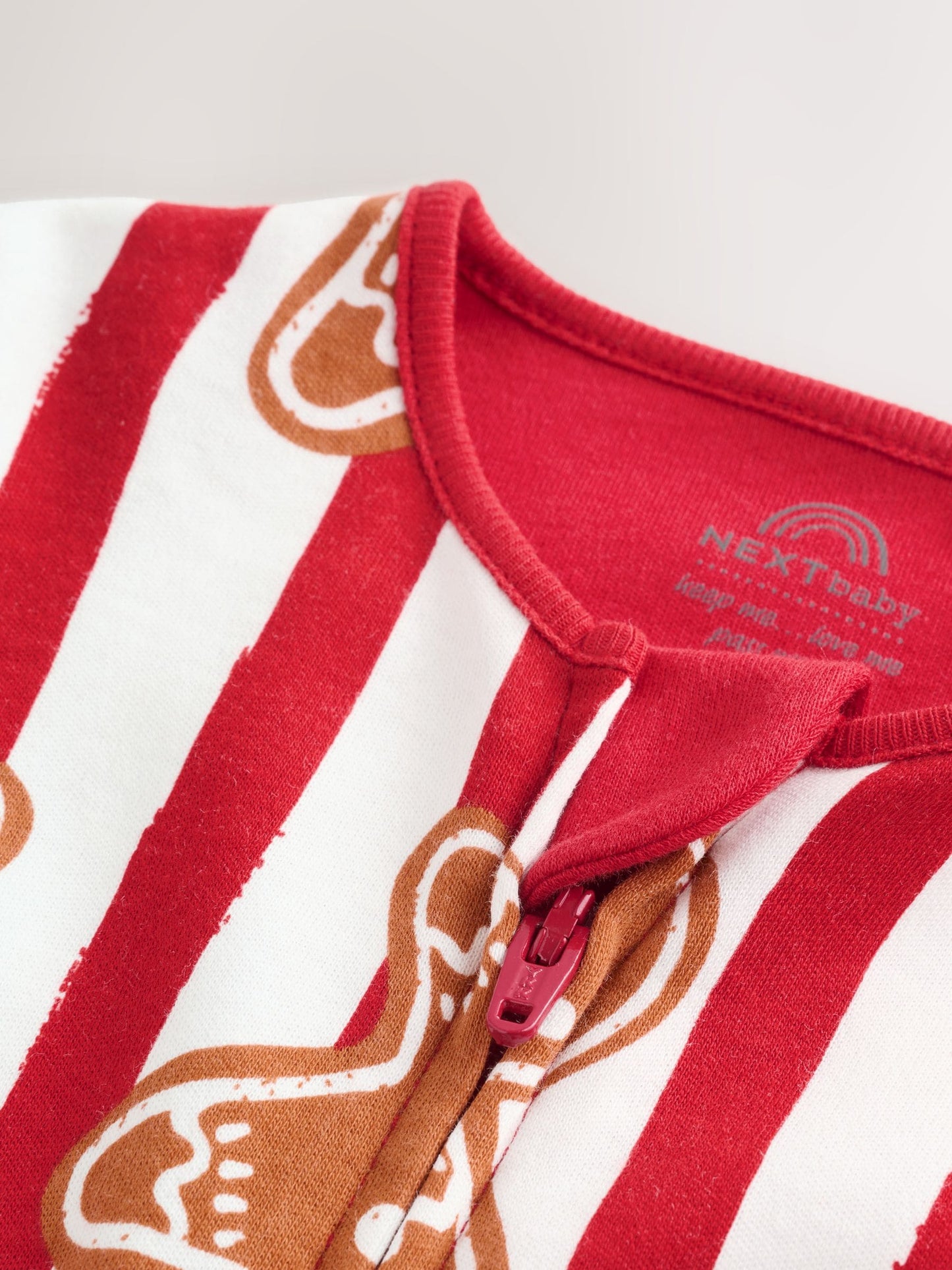 Red Gingerbread Matching Family Christmas Baby sleepsuit (0mths-3yrs)