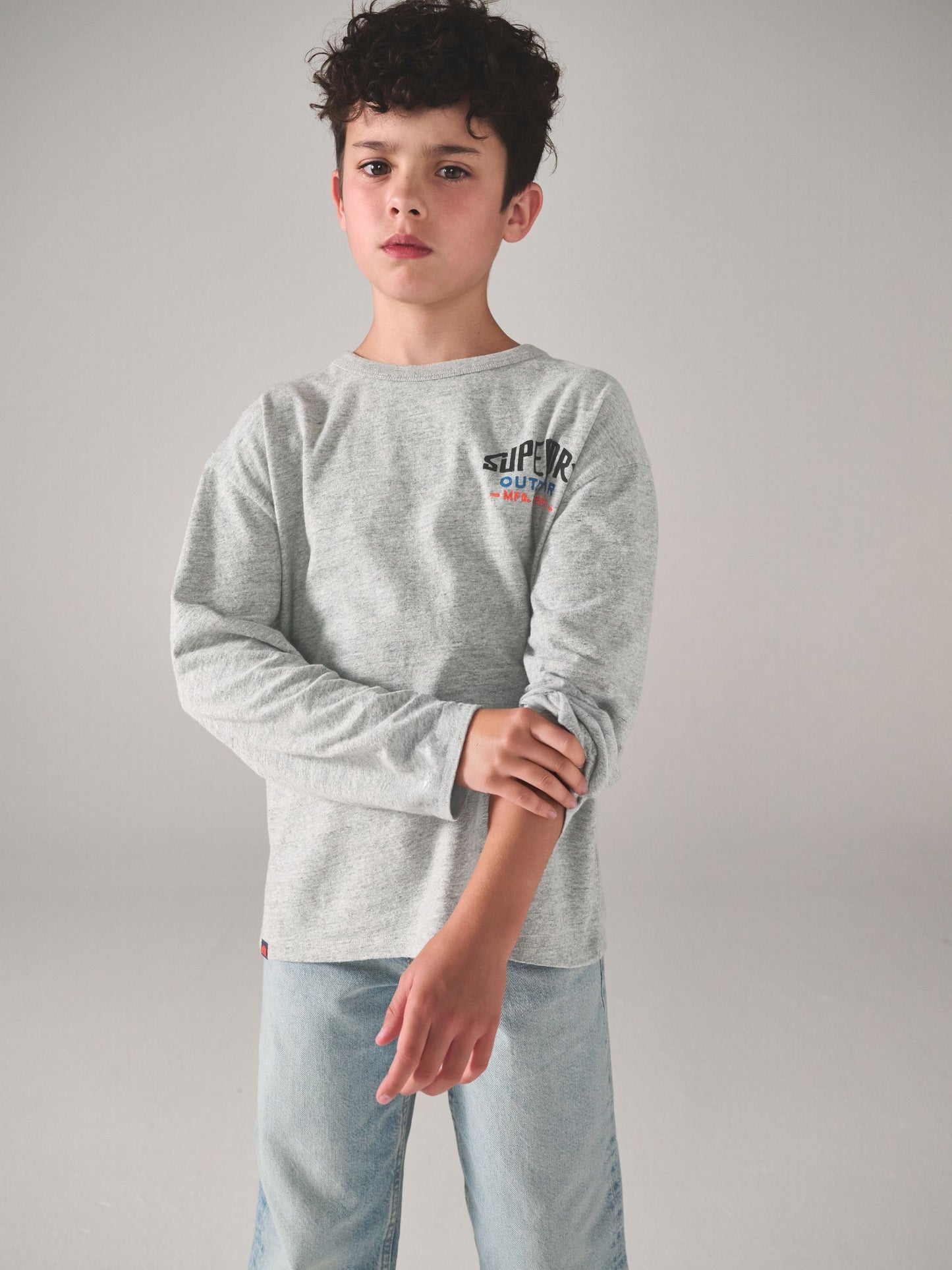 Dsiney Kidz - Superdry Grey Long Sleeve T-Shirt image 2