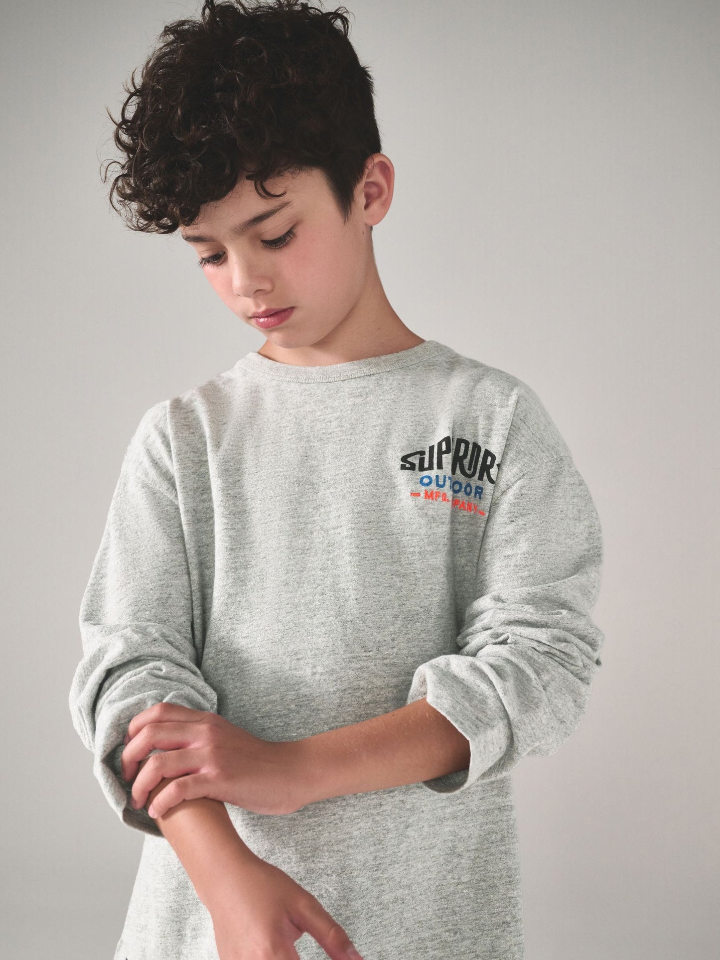 Dsiney Kidz - Superdry Grey Long Sleeve T-Shirt image 3