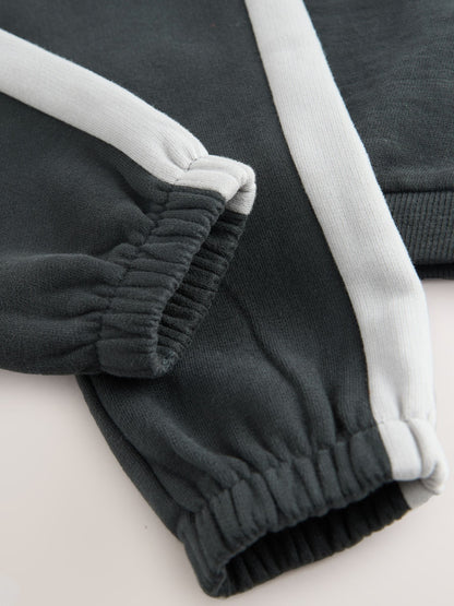 Black/White Long Sleeve Soft Touch T-Shirt and Joggers Set (3mths-7yrs) image 9