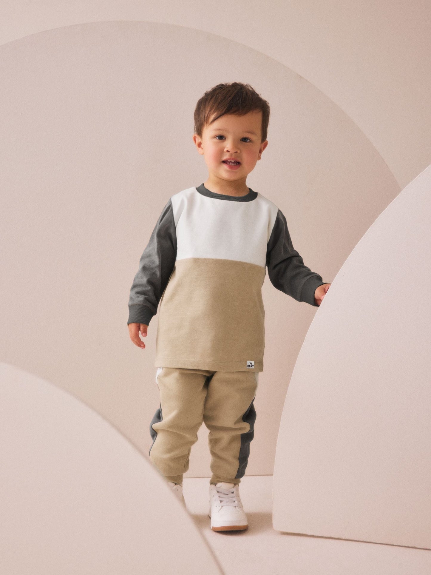 Dsiney Kidz - Neutral/Grey Long Sleeve Soft Touch T-Shirt and Joggers Set (3mths-7yrs) image 1