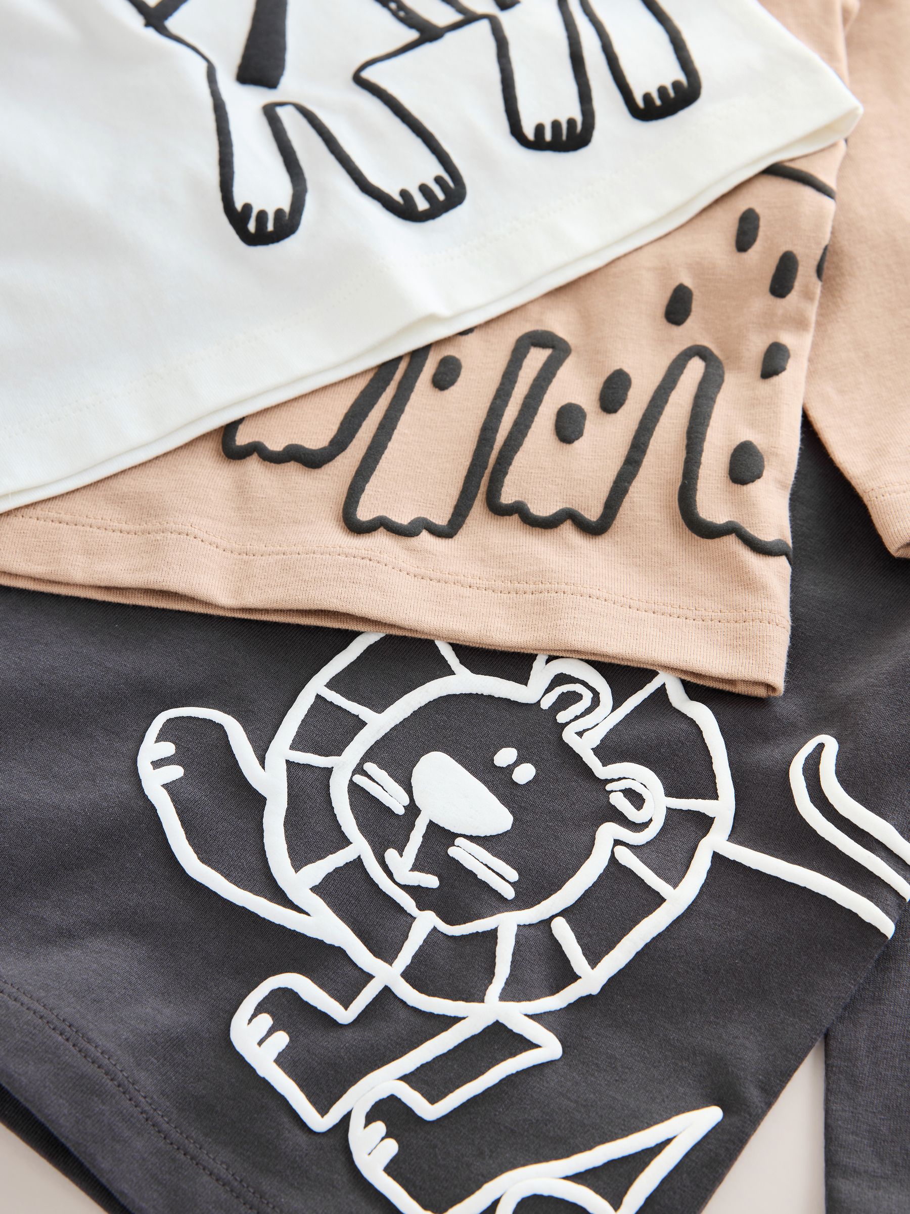 Tan/White/Black Safari Long Sleeve Graphic Print T-Shirts 3 Pack (3mths-7yrs) image 7
