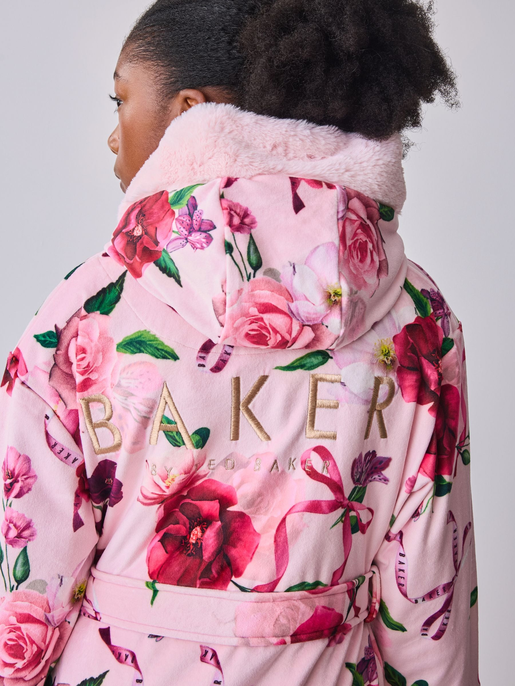 Baker by Ted Baker All Over Floral Print Robe image 5