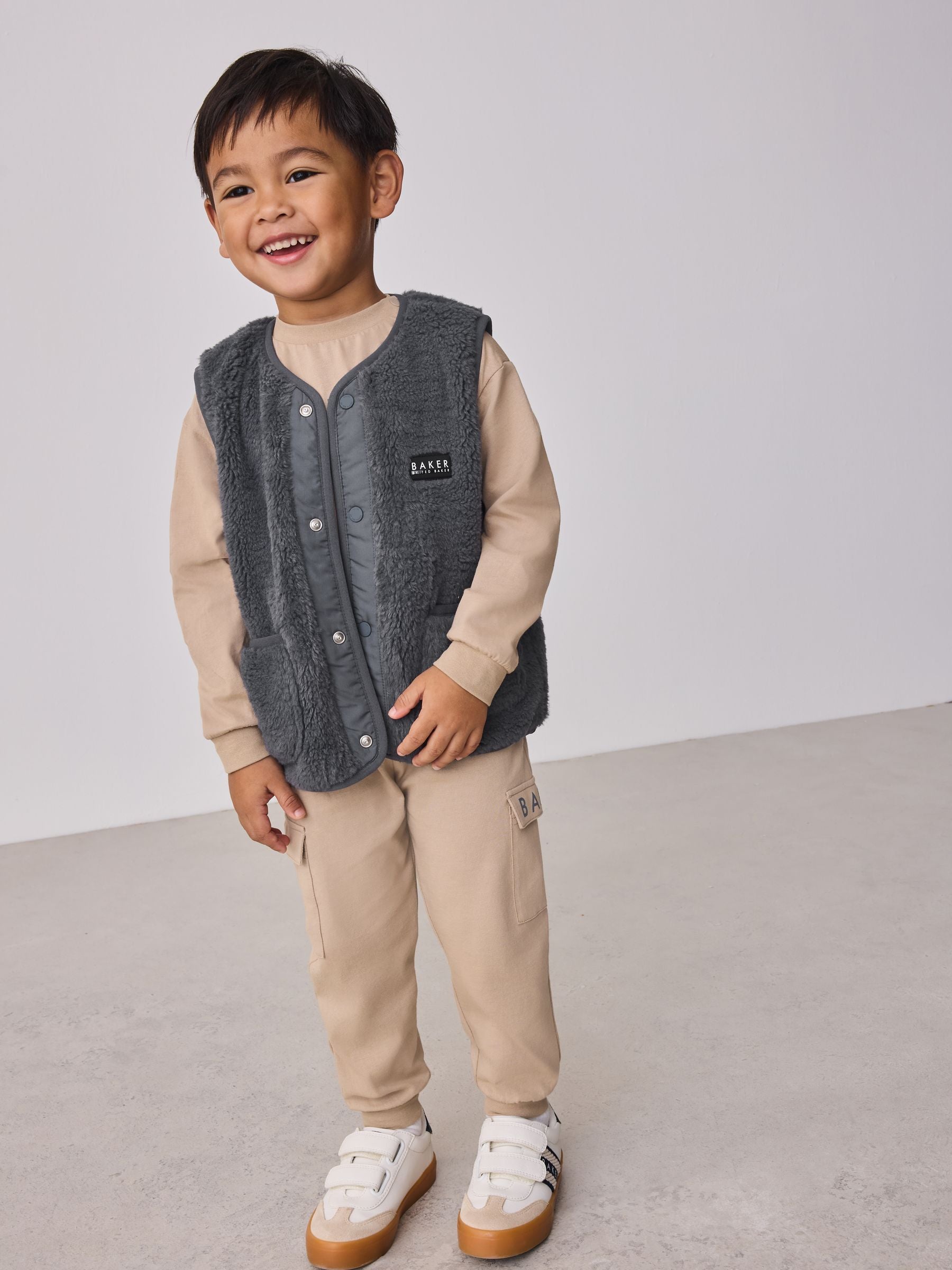 Baker by Ted Baker 3 Piece Stone Borg Gilet, Sweatshirt and Joggers Set image 2