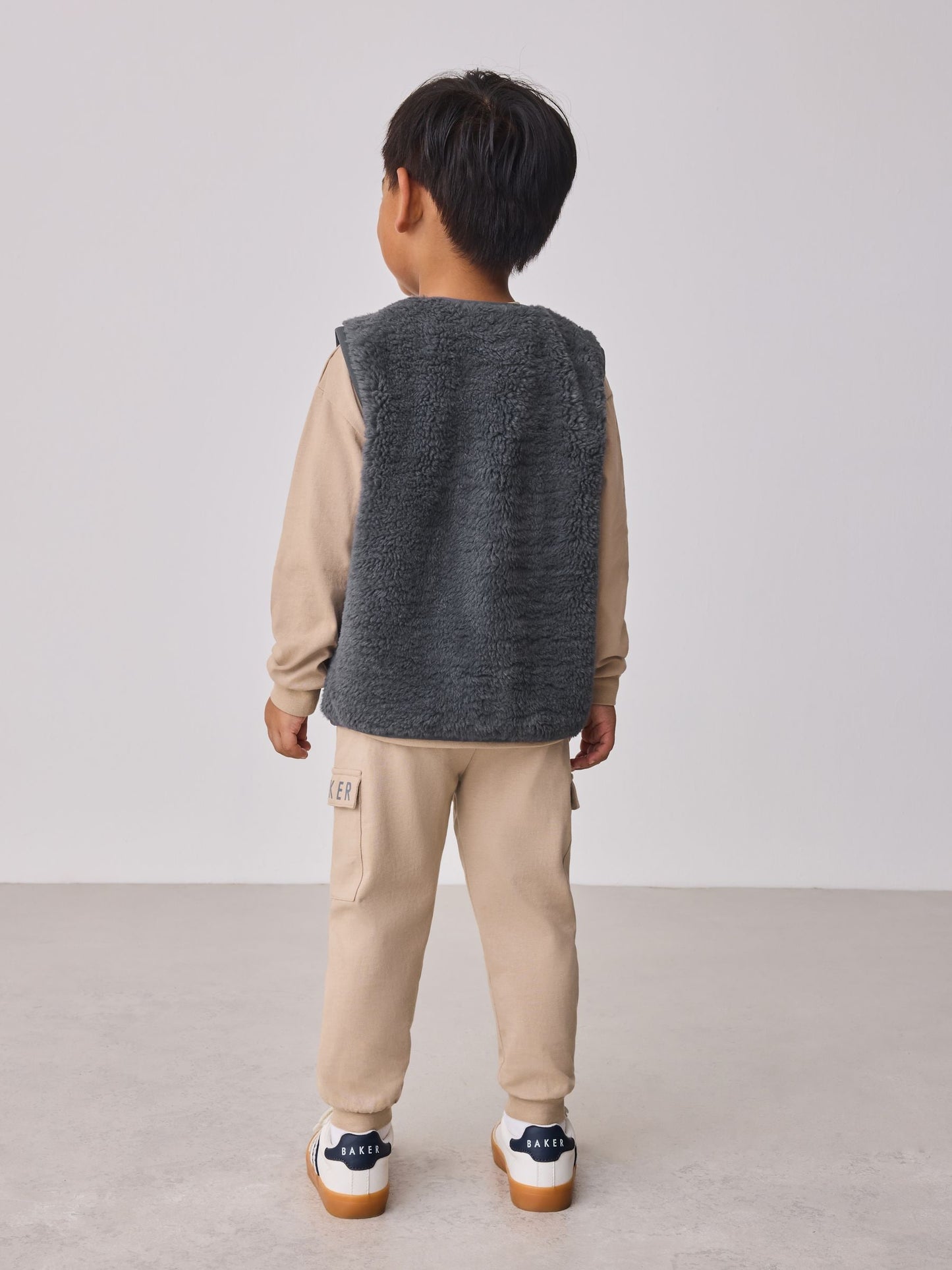 Baker by Ted Baker 3 Piece Stone Borg Gilet, Sweatshirt and Joggers Set image 6