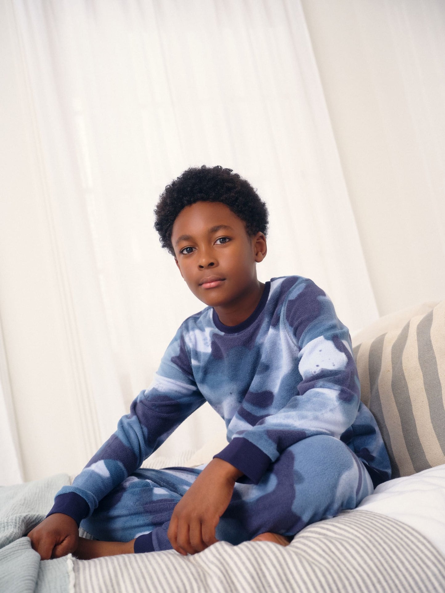 Blue Camo Spray Single Cosy Fleece Pyjamas (3-16yrs) image 3