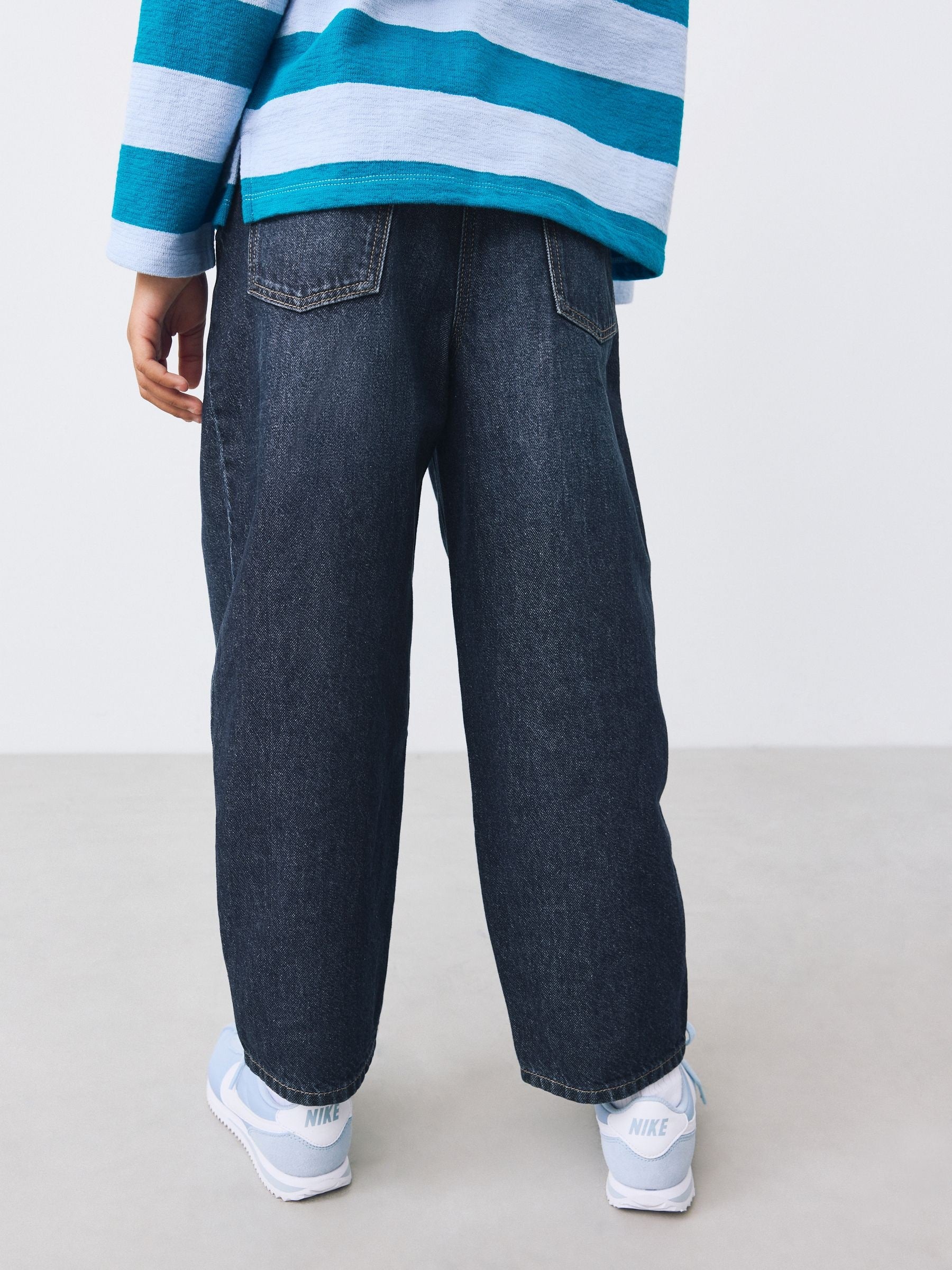 Dsiney Kidz - Dark Wash Barrel Jeans (3-16yrs) image 3