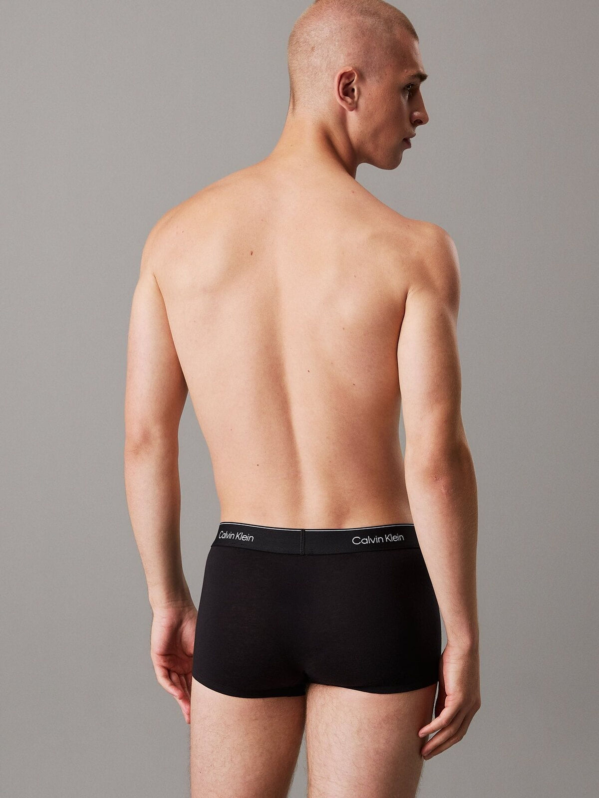 Dsiney Kidz - Calvin Klein Black/Blue/Dark Blue Icon Cotton Stretch Low Rise Boxer Trunks 3 Pack image 4
