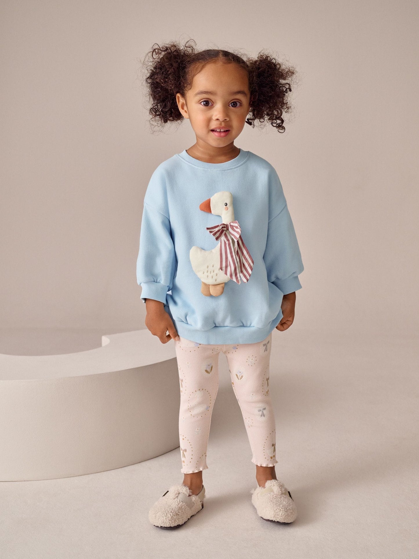 Blue Bow Duck Sweatshirt & Leggings Set (3mths-7yrs) image 1