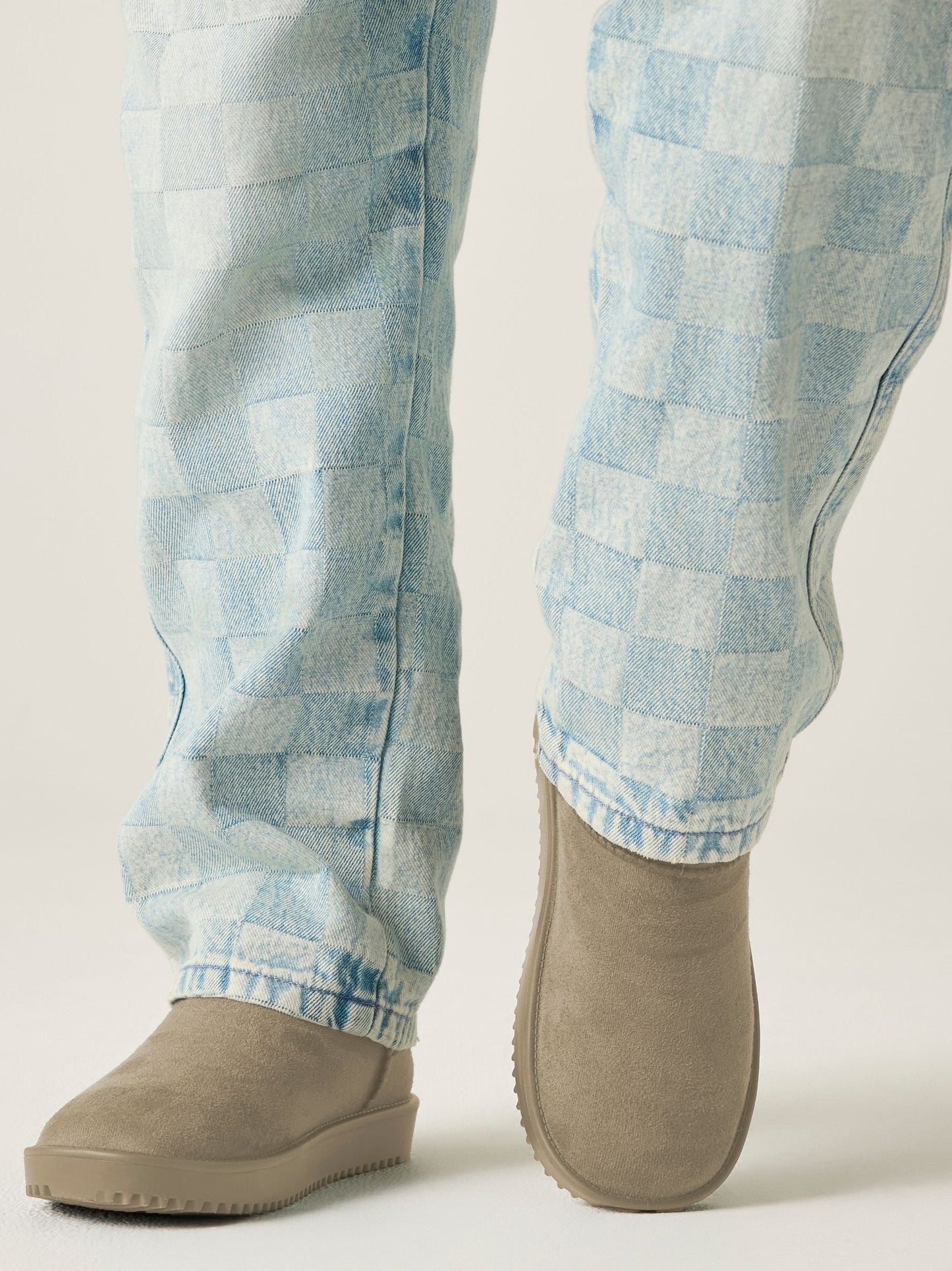 Regatta Light Brown Risley Short Jnr Boots image 1