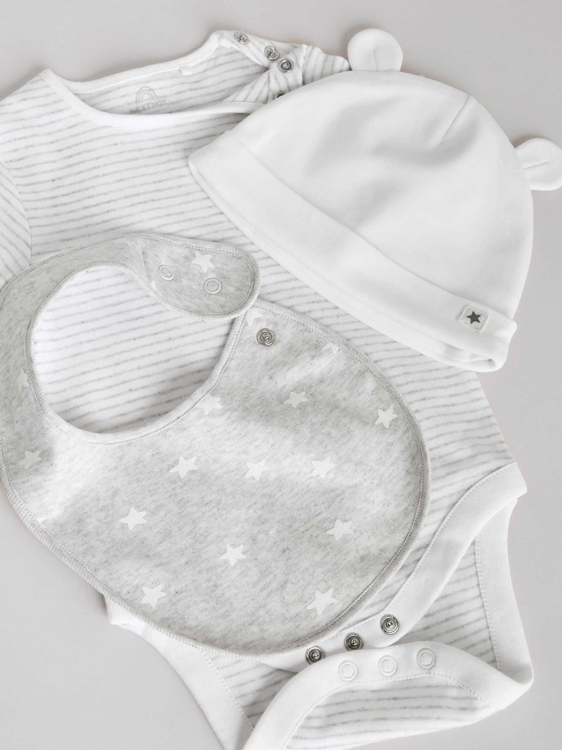 Grey Star Baby Bundle Gift Set 7 Piece (0-18mths) image 7