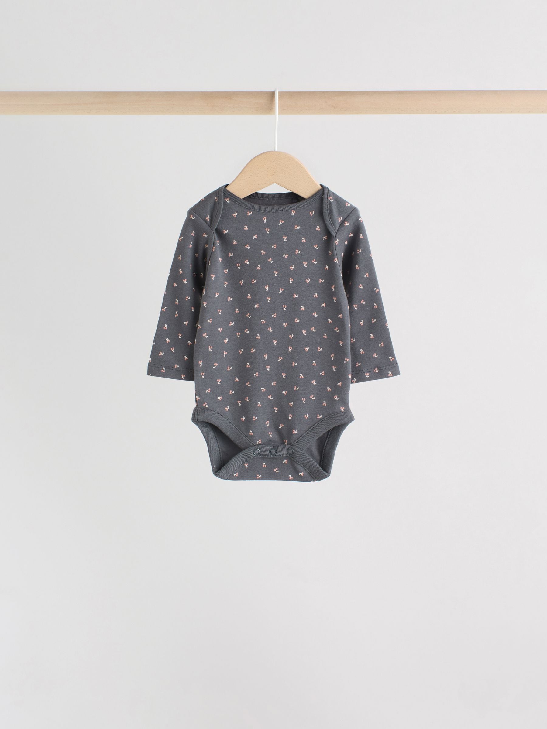 Monochrome Long Sleeve Baby Bodysuits 5 Pack image 7