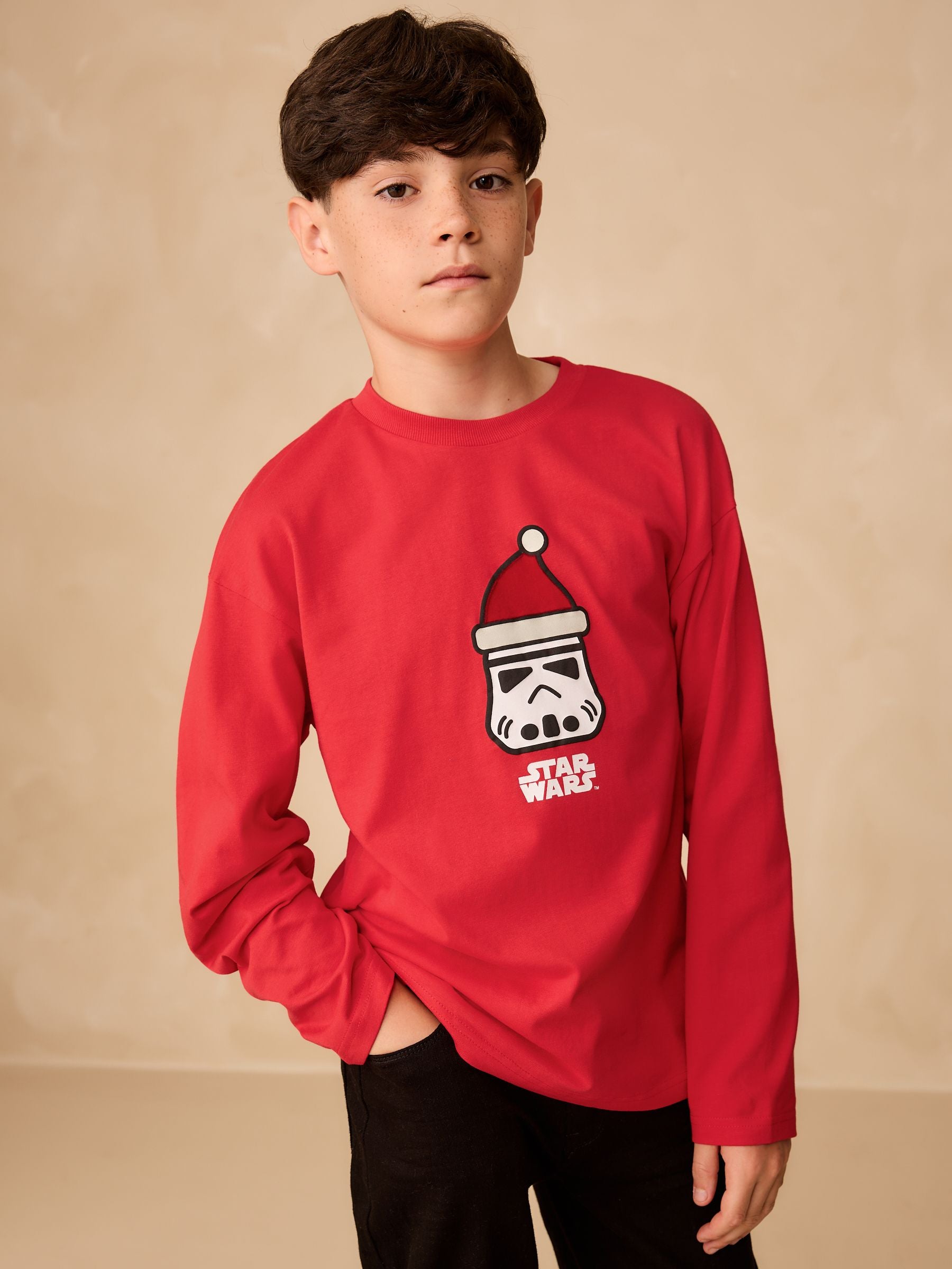 Dsiney Kidz - Red Star Wars Long Sleeve Christmas T-Shirt (3-16yrs) image 1