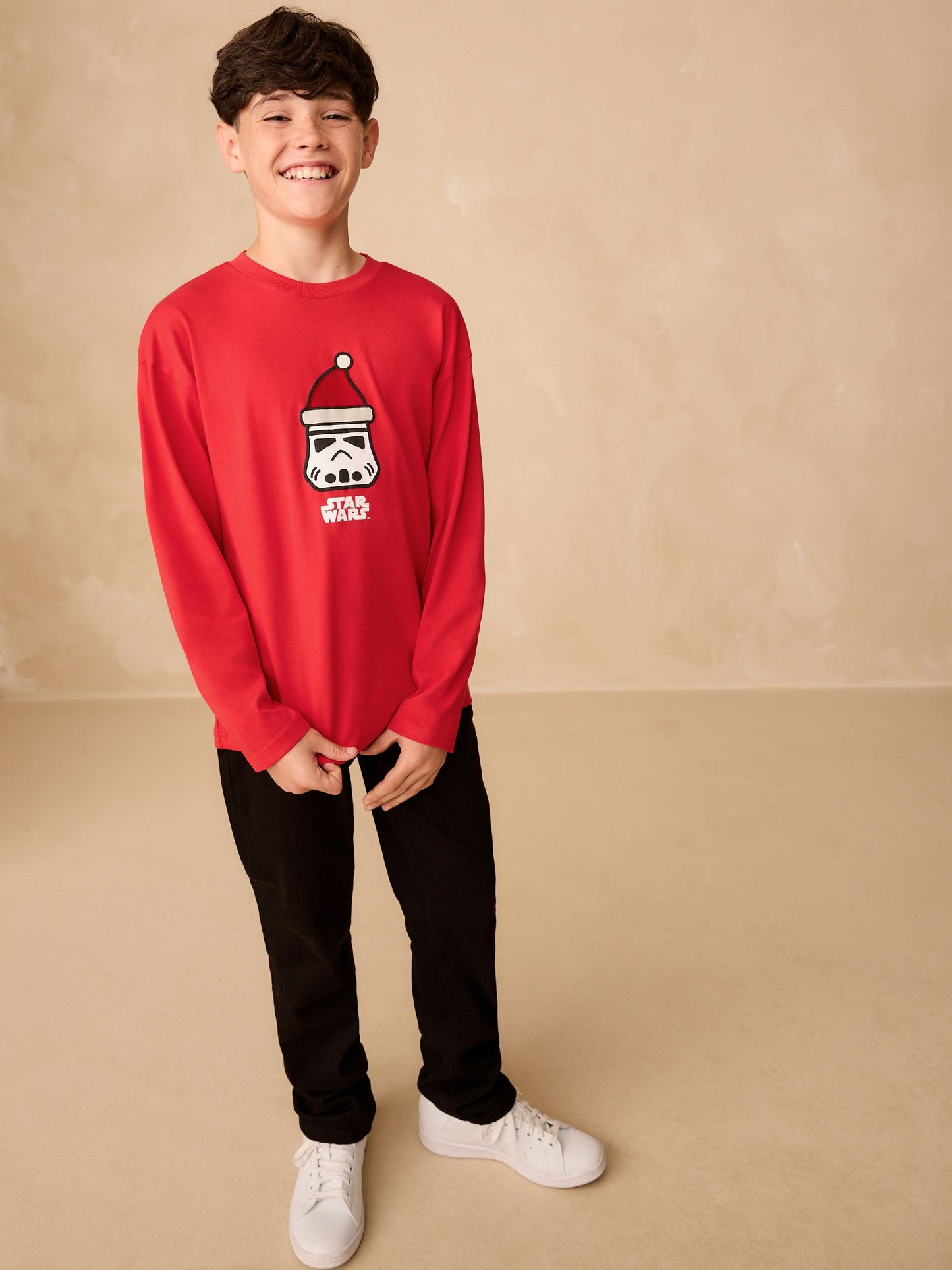 Dsiney Kidz - Red Star Wars Long Sleeve Christmas T-Shirt (3-16yrs) image 4