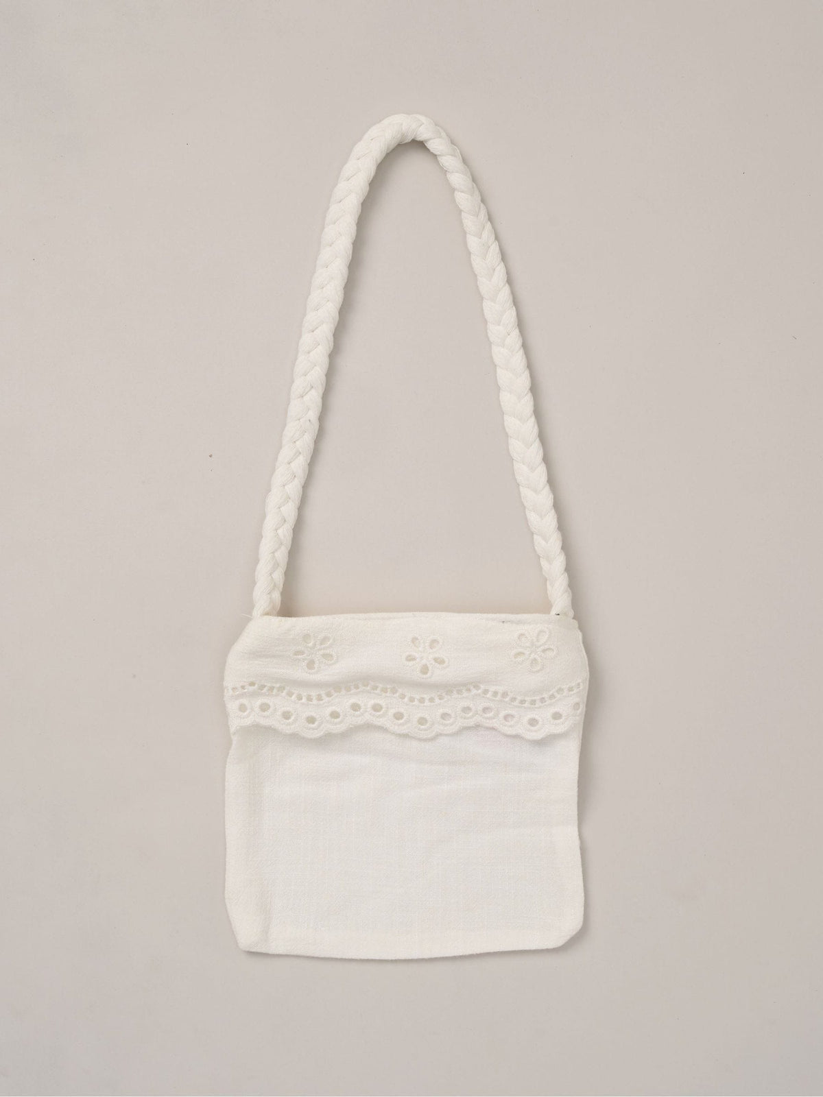 Dsiney Kidz - Miss White Broderie Crop Top Jeans And Bag Outfit Set image 5