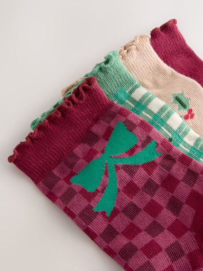 Red/Green and Cream Cotton Rich Christmas Character Ankle Socks 4 Pack image 5