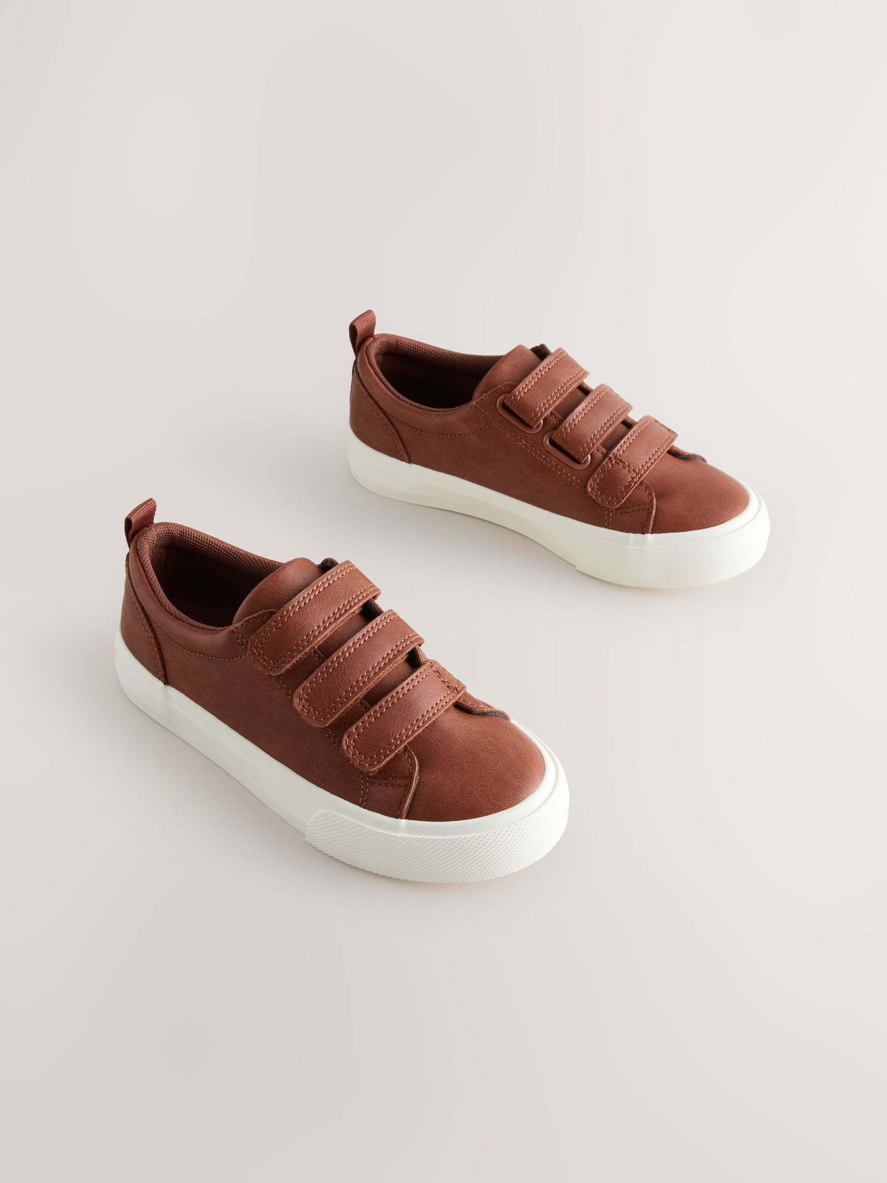 Tan Brown Wide Fit (G) Touch Fastening Smart Trainers image 1