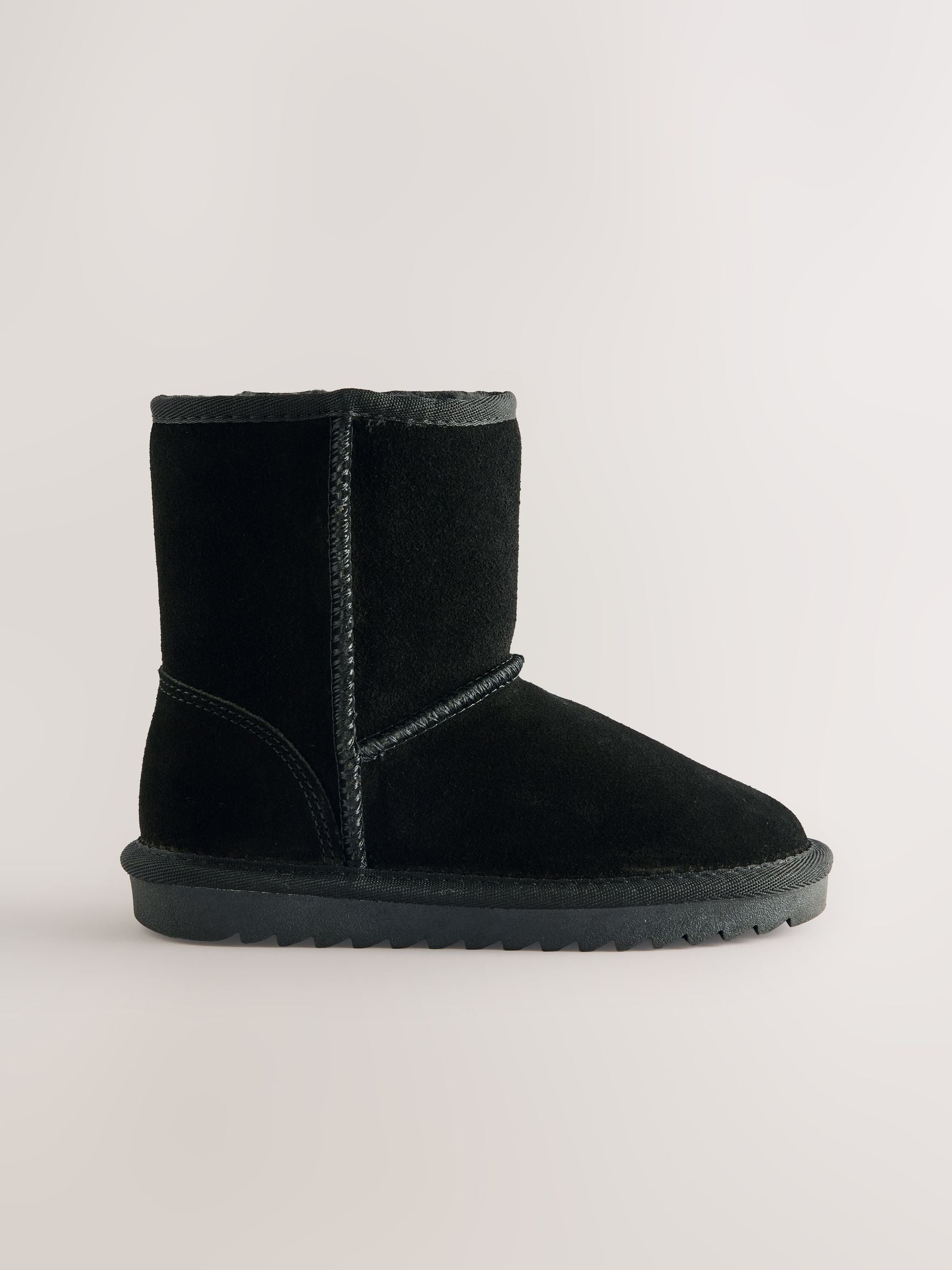 Black Water Repellent Suede Pull On Boots image 3