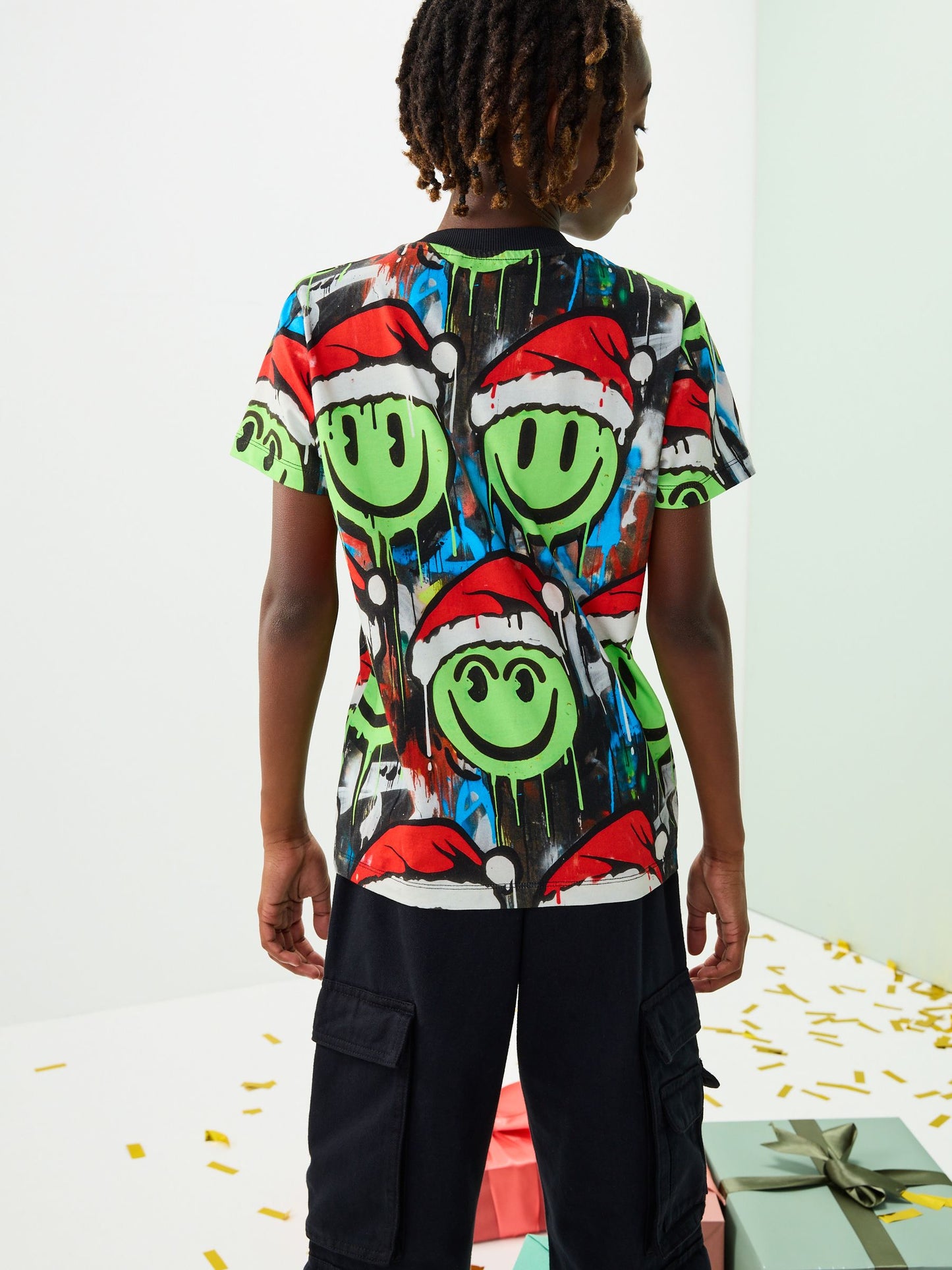 Dsiney Kidz - Multi Graffiti Smile Christmas Short Sleeve T-Shirt (3-16yrs) image 3