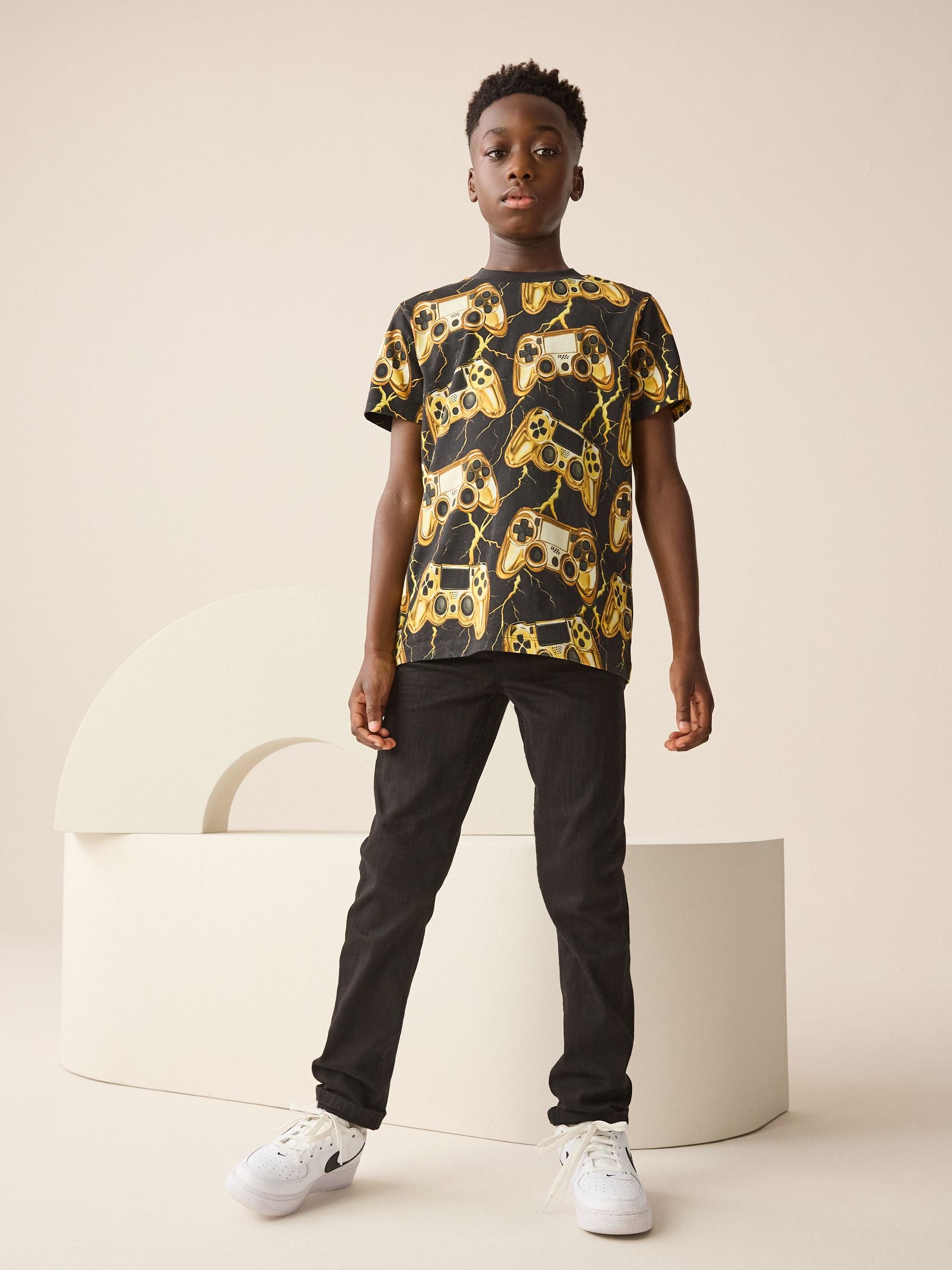 Dsiney Kidz - Black/Gold Controller Regular Fit Short Sleeve All-Over Print T-Shirt (3-16yrs) image 2